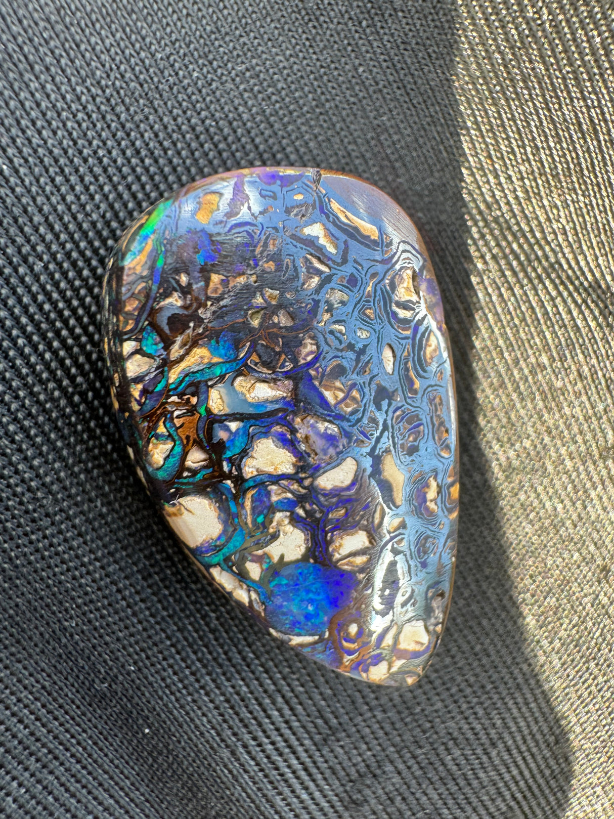 Australia Opal - 34.58ct