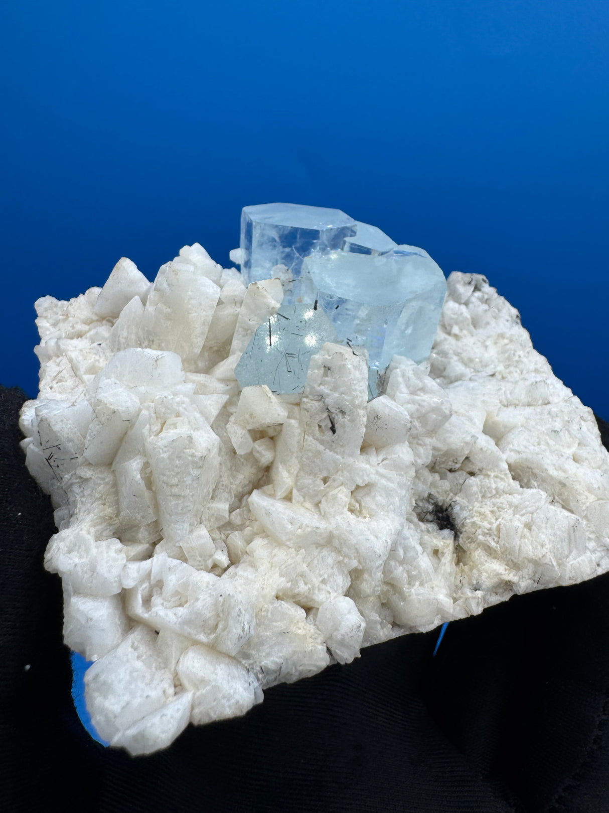 Aquamarine Specimen - 253g