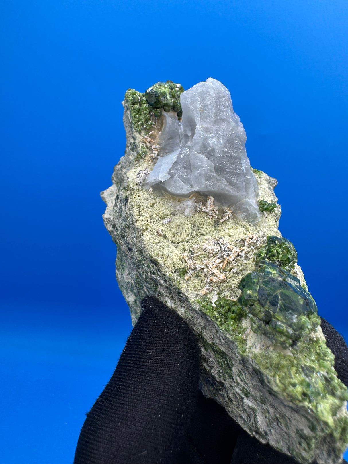 Green Garnet Specimen - 372g