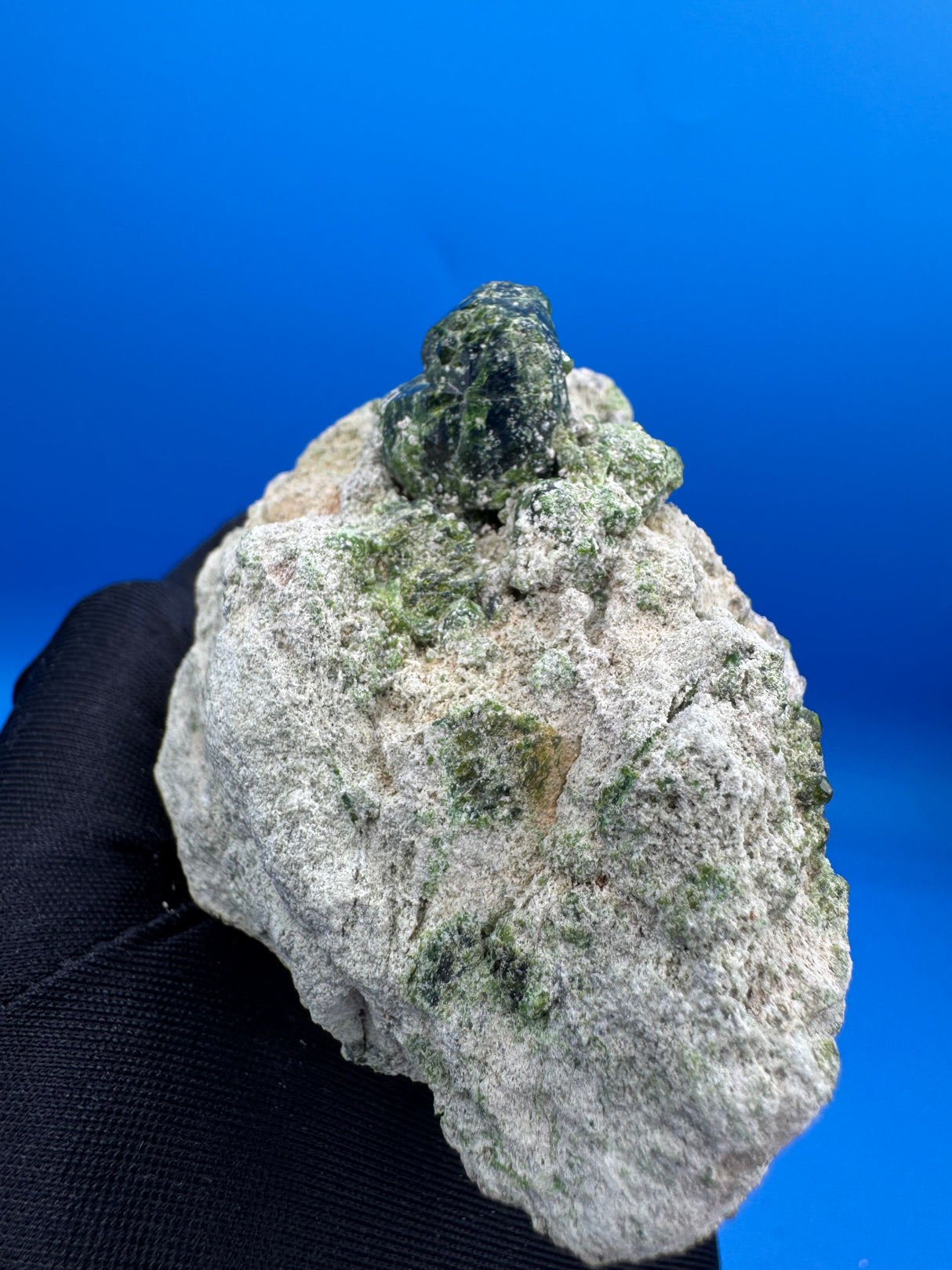 Garnet Specimen - 171g