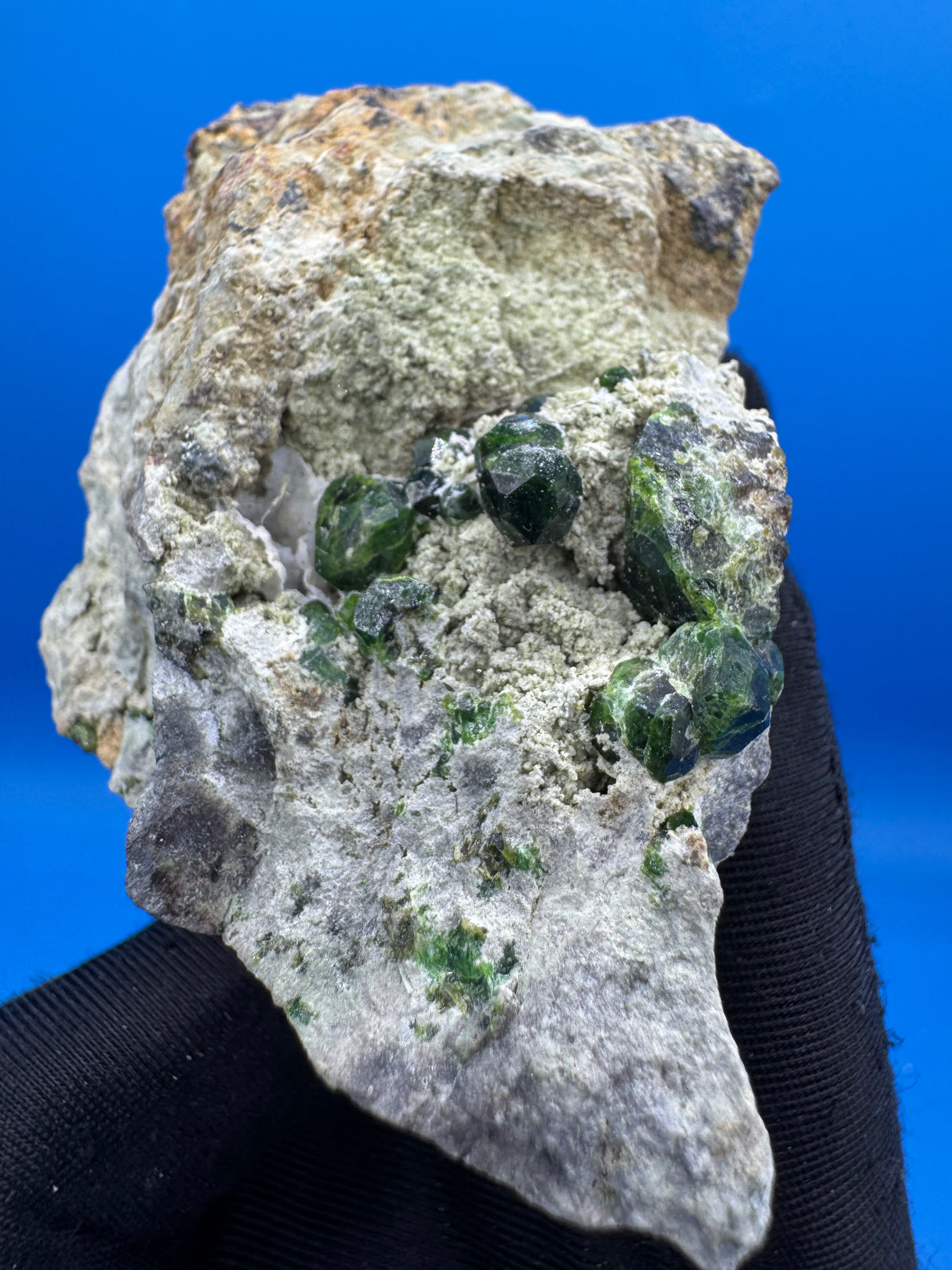 Garnet Specimen - 494g