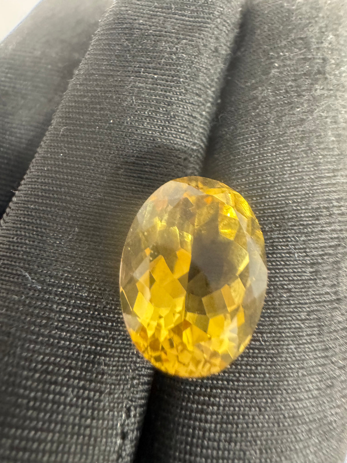 Lemon Quartz - 10.64ct