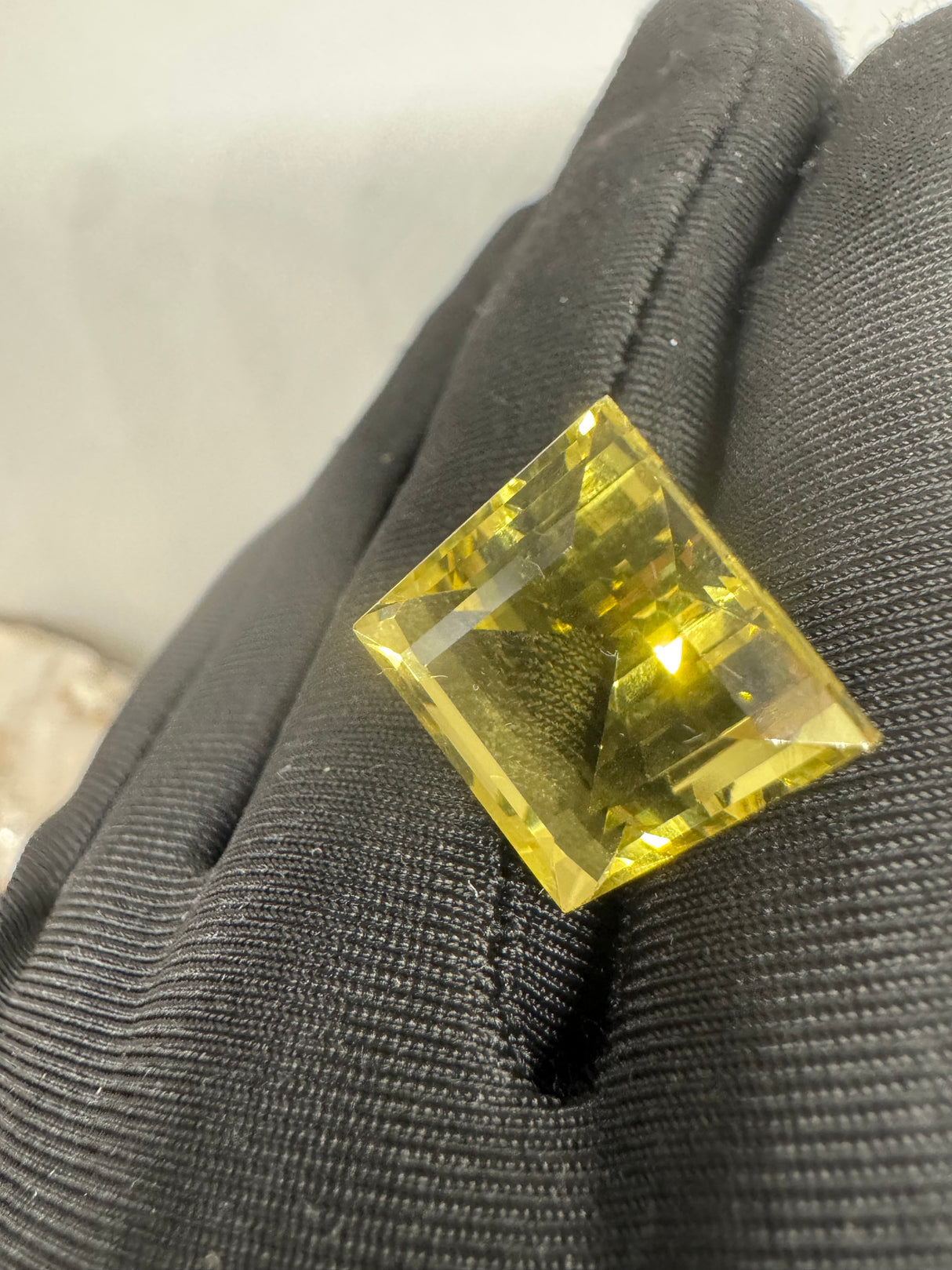 Lemon Quartz - 18.23ct
