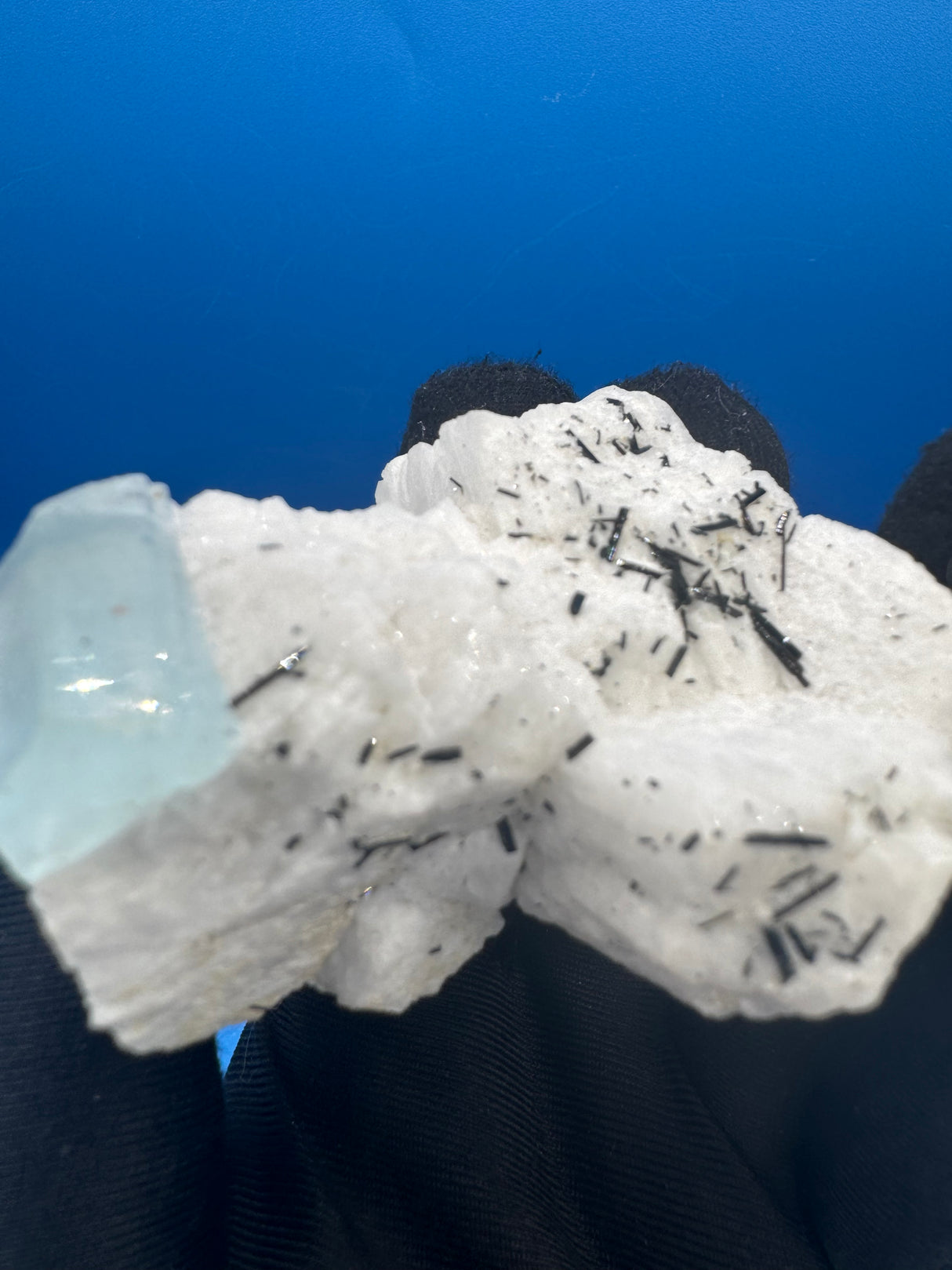 Aquamarine Specimen - 95g