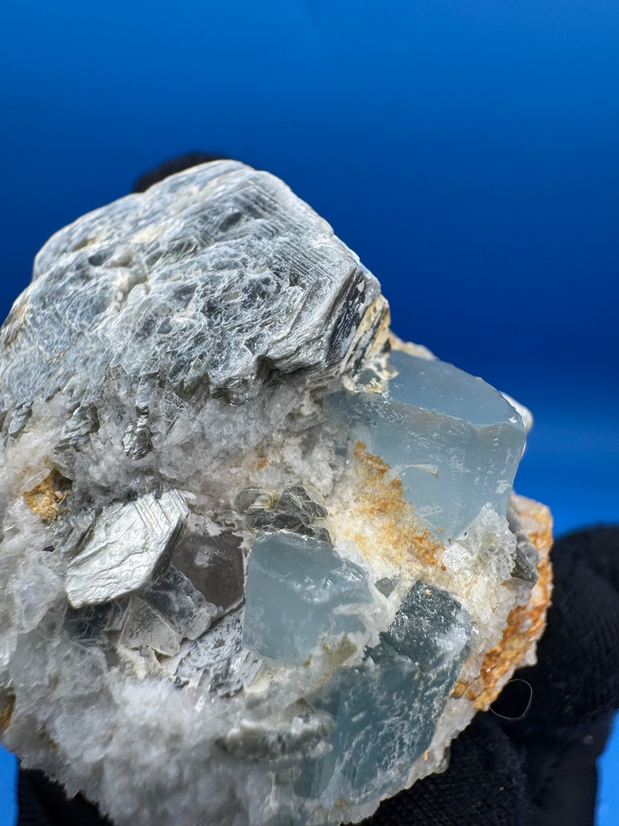 Aquamarine Specimen - 63g