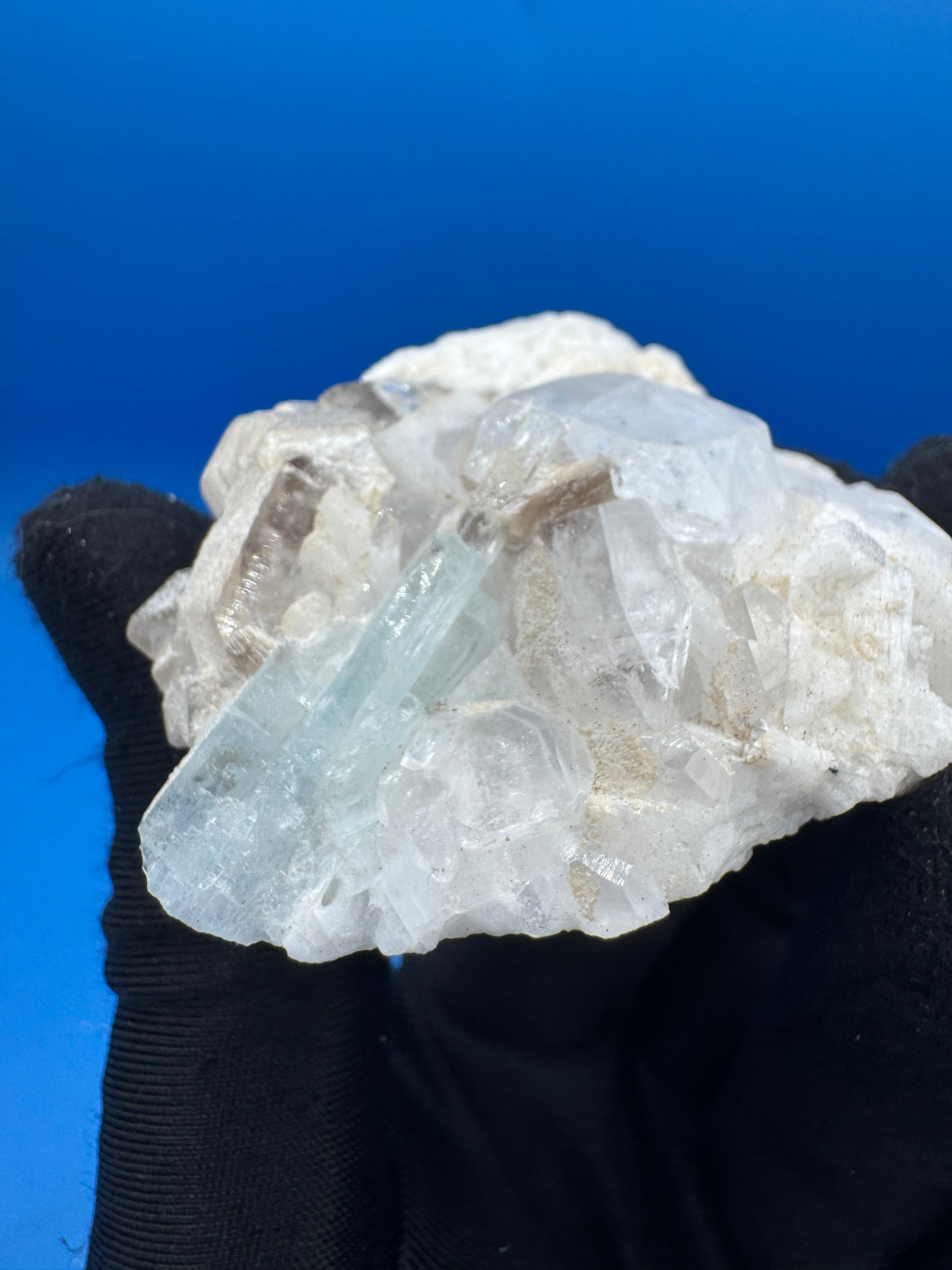 Aquamarine Specimen - 73g