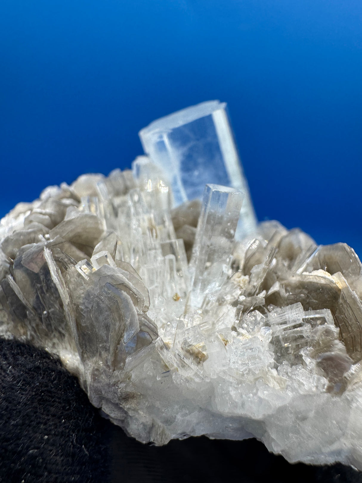 Aquamarine Specimen - 38g