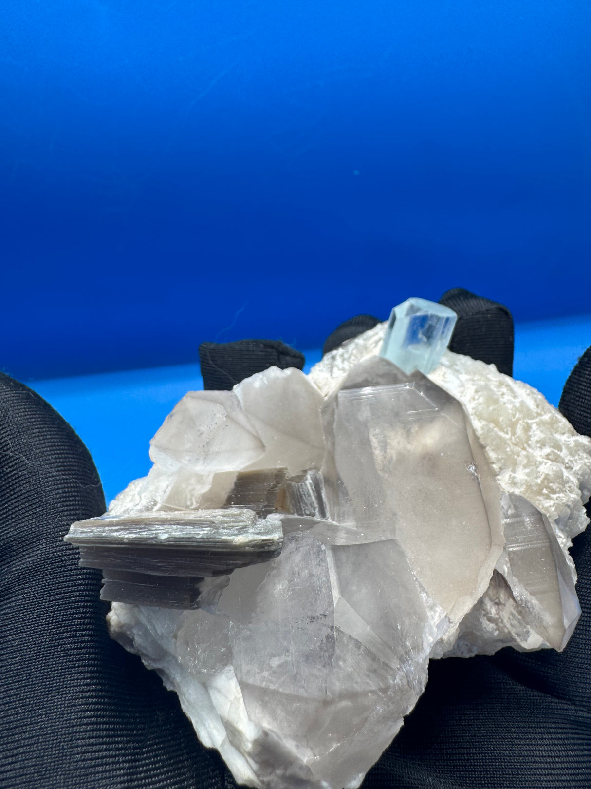 Aquamarine Specimen - 269g