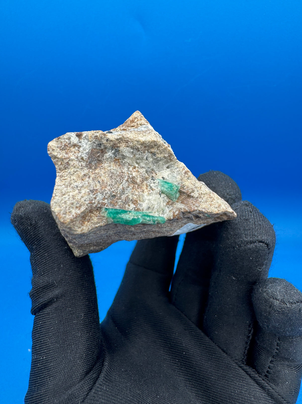 Emerald Specimen - 215g