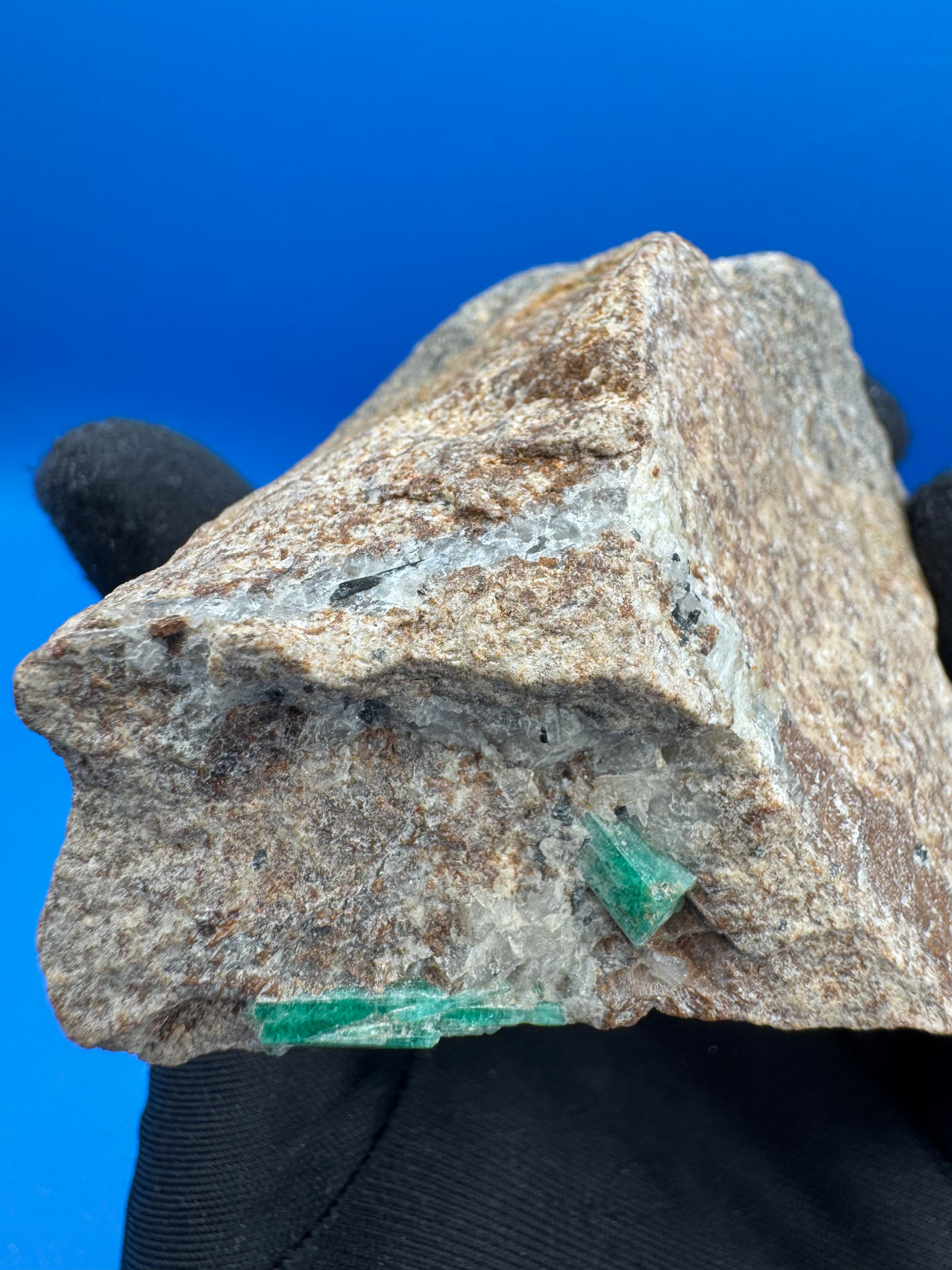 Emerald Specimen - 215g