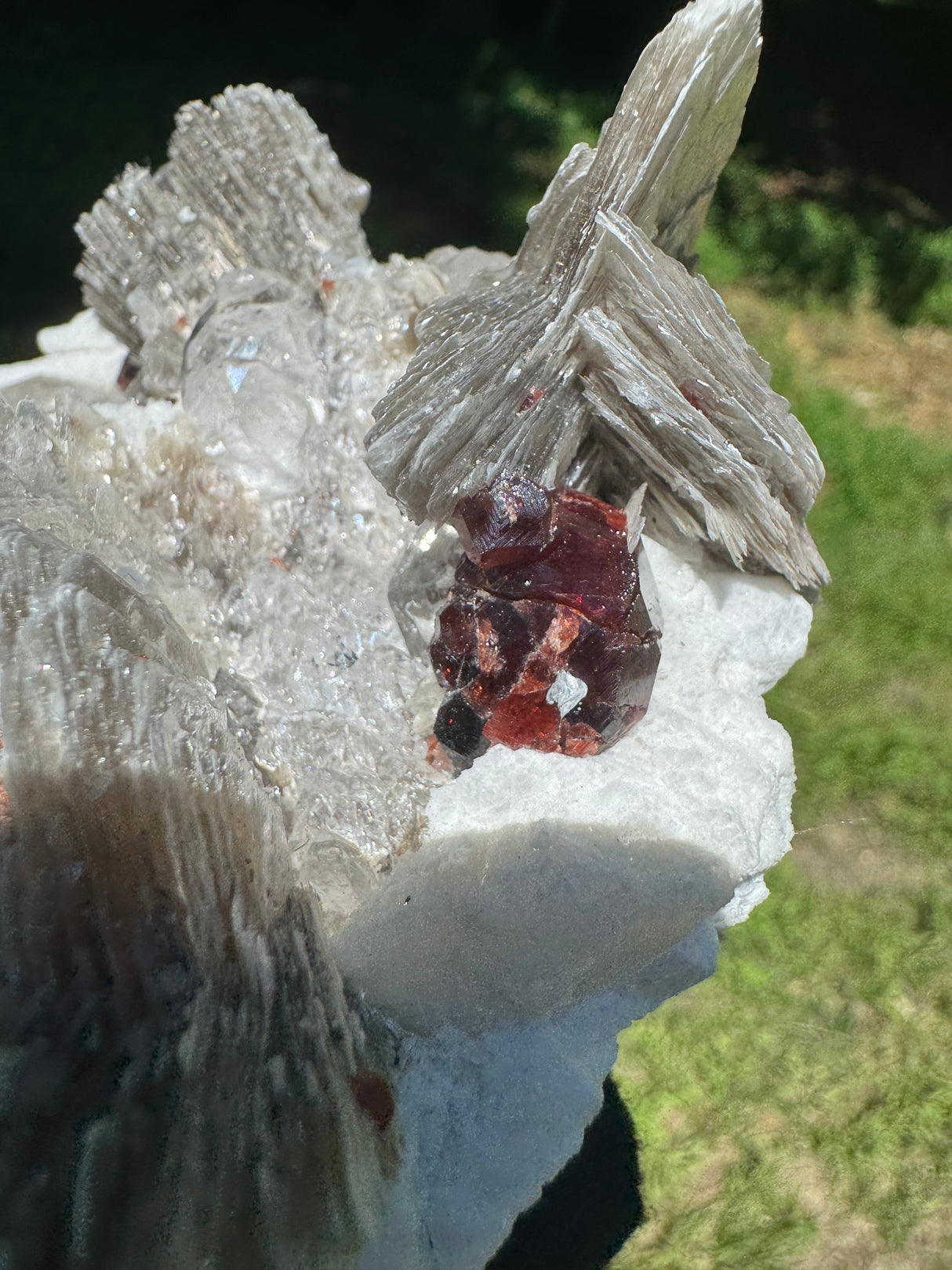 Garnet on Star Mica Specimen - 669g