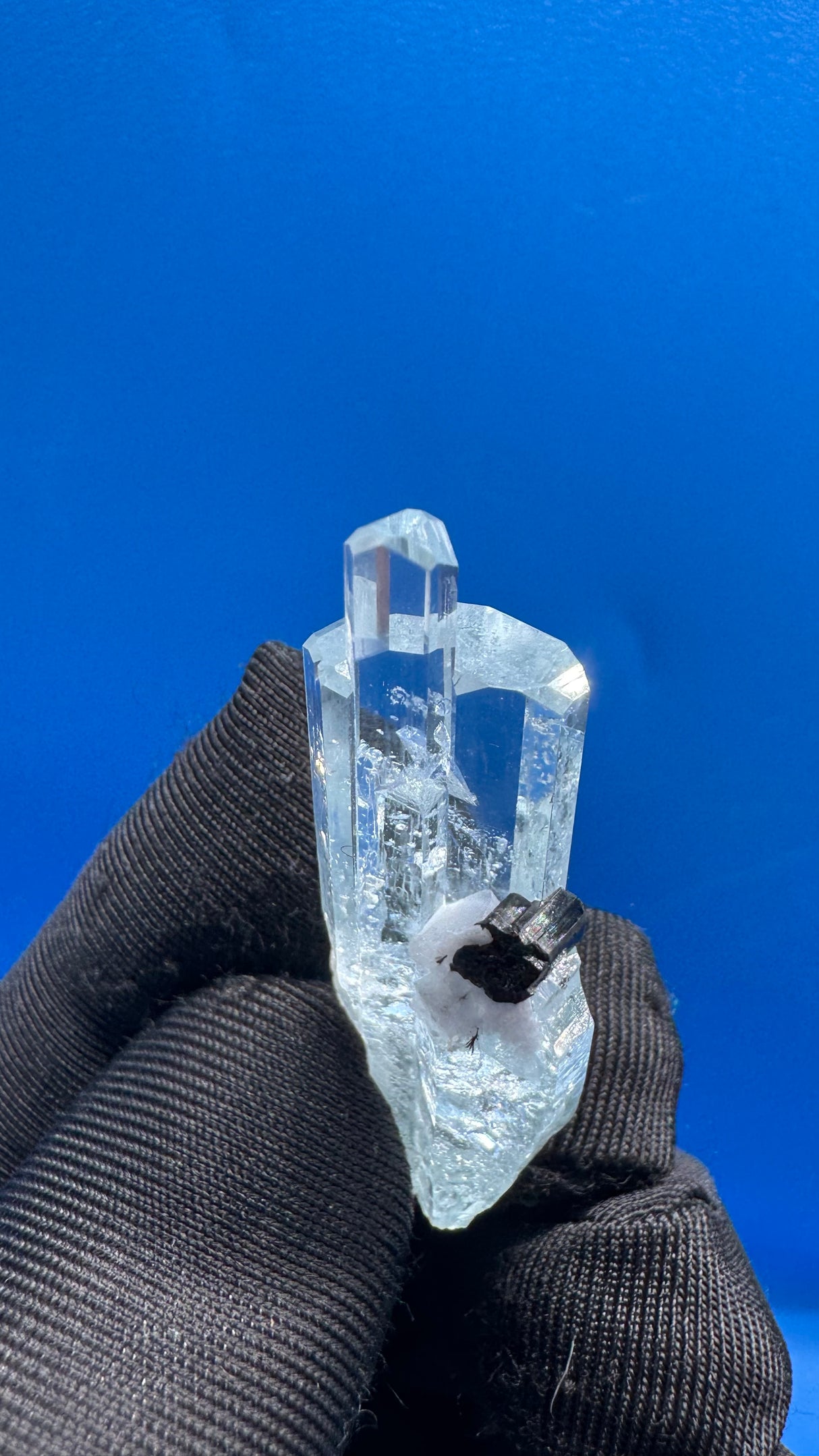 Aquamarine Crystal - 8.222g