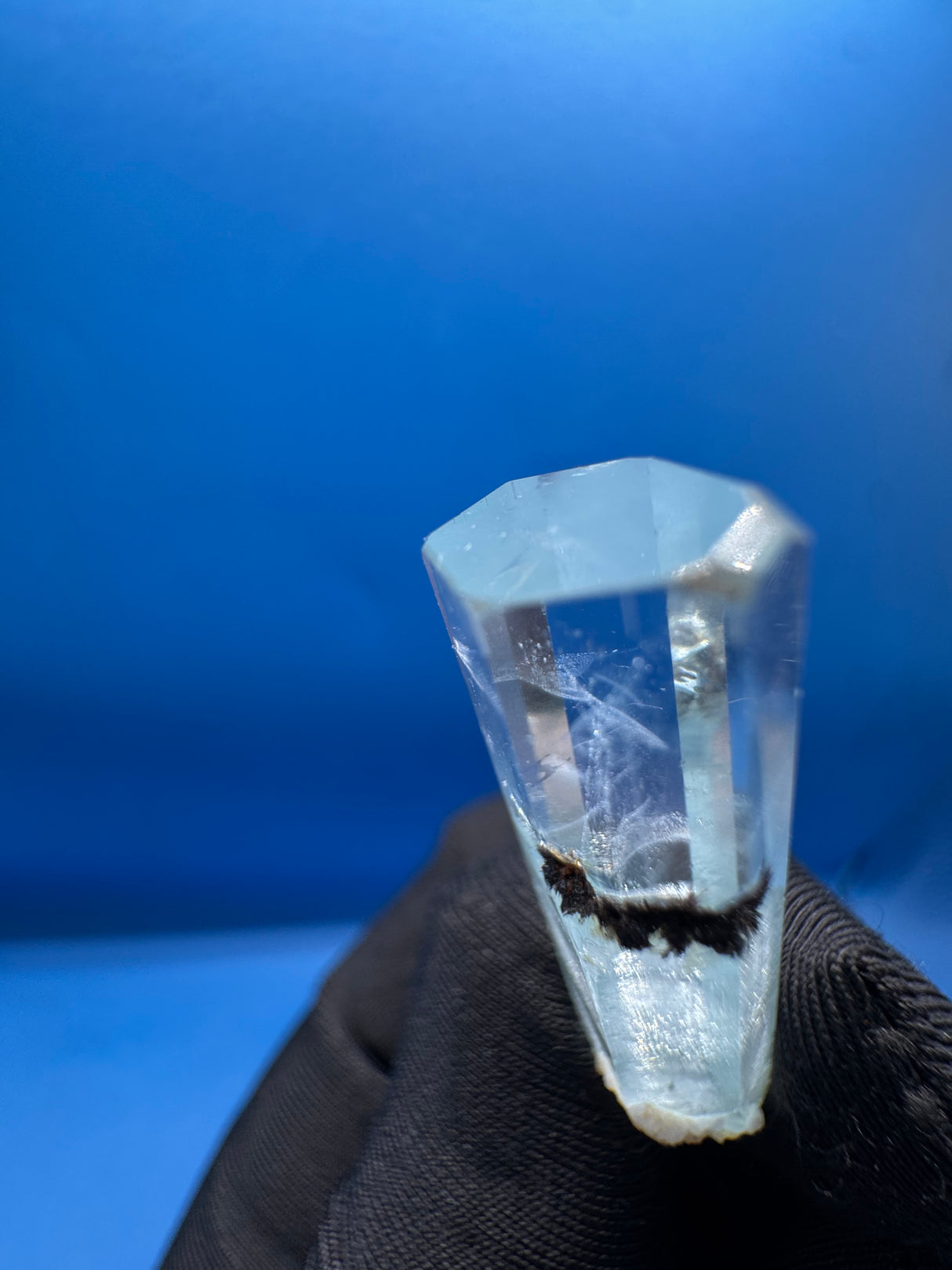 Aquamarine Crystal - 6.832g