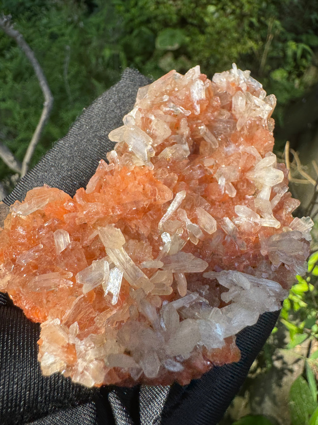Red Heulandite with Stilbite – 27g
