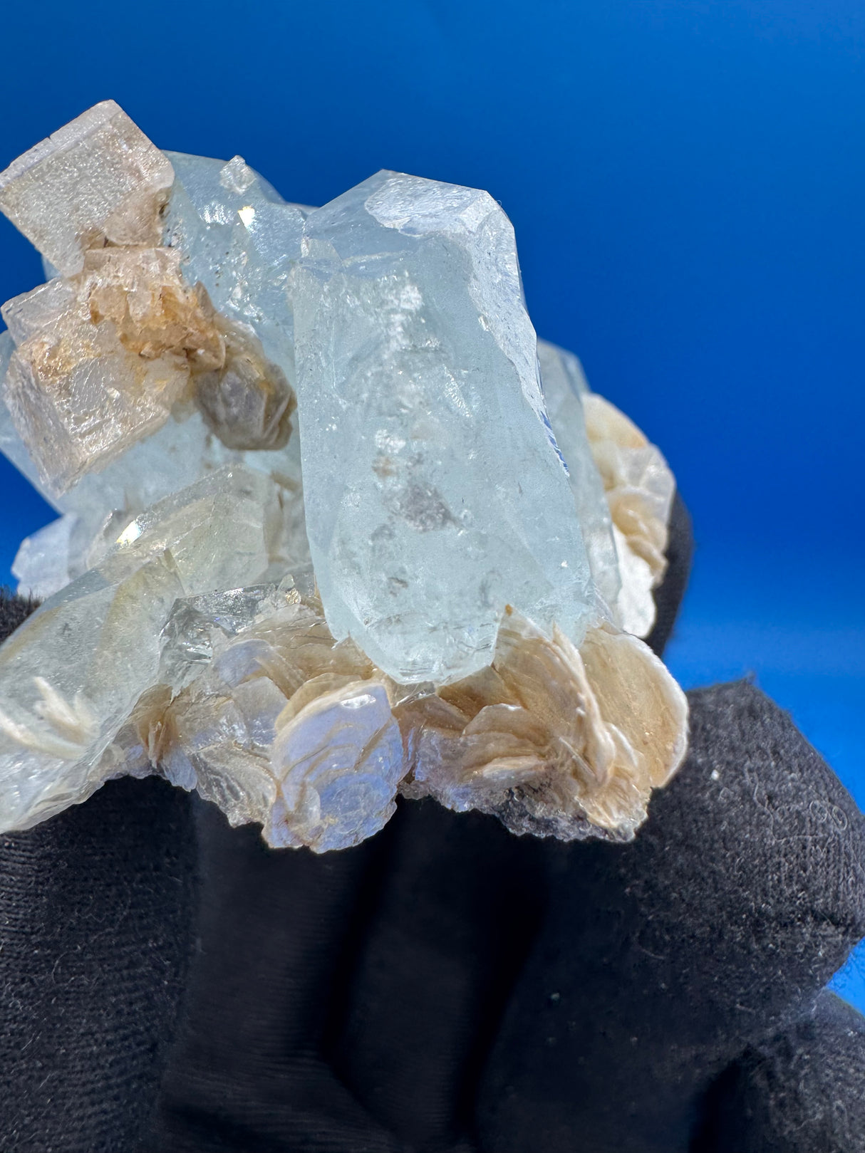 Aquarmarine Specimen - 104g