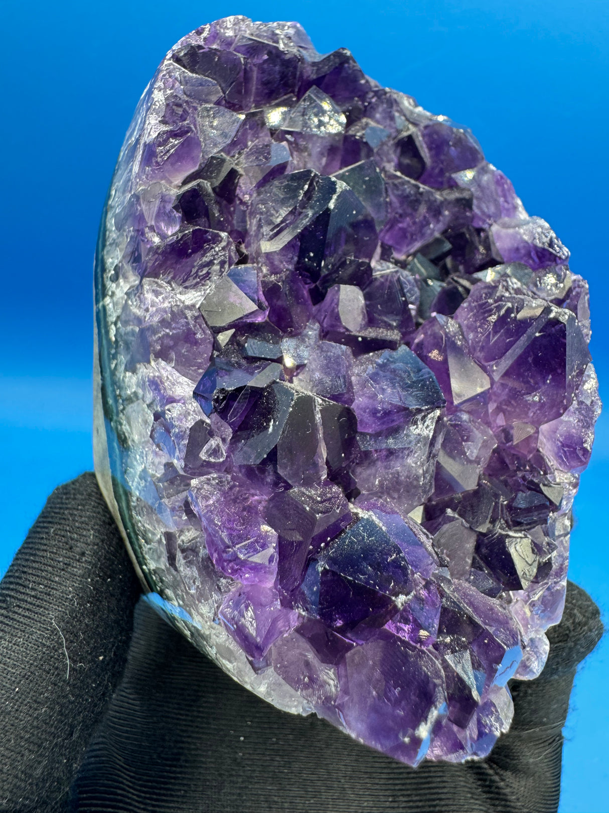 Amethysy Geode - 452g