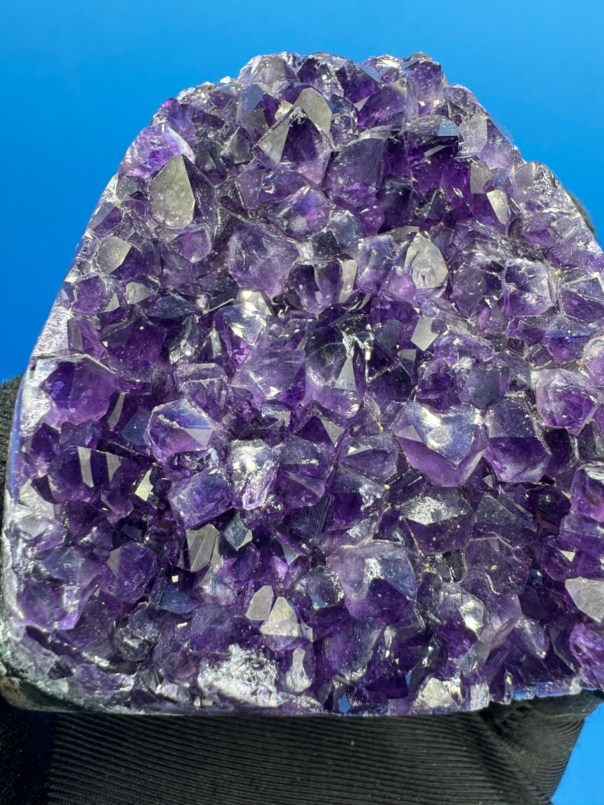 Amethysy Geode - 318g