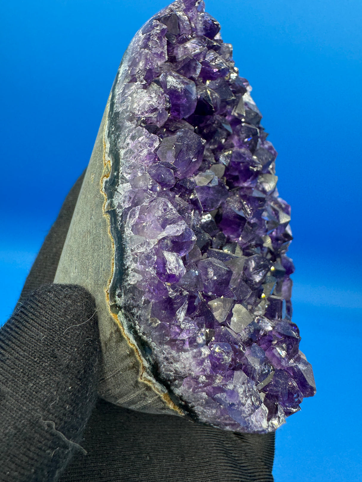 Amethysy Geode - 280g