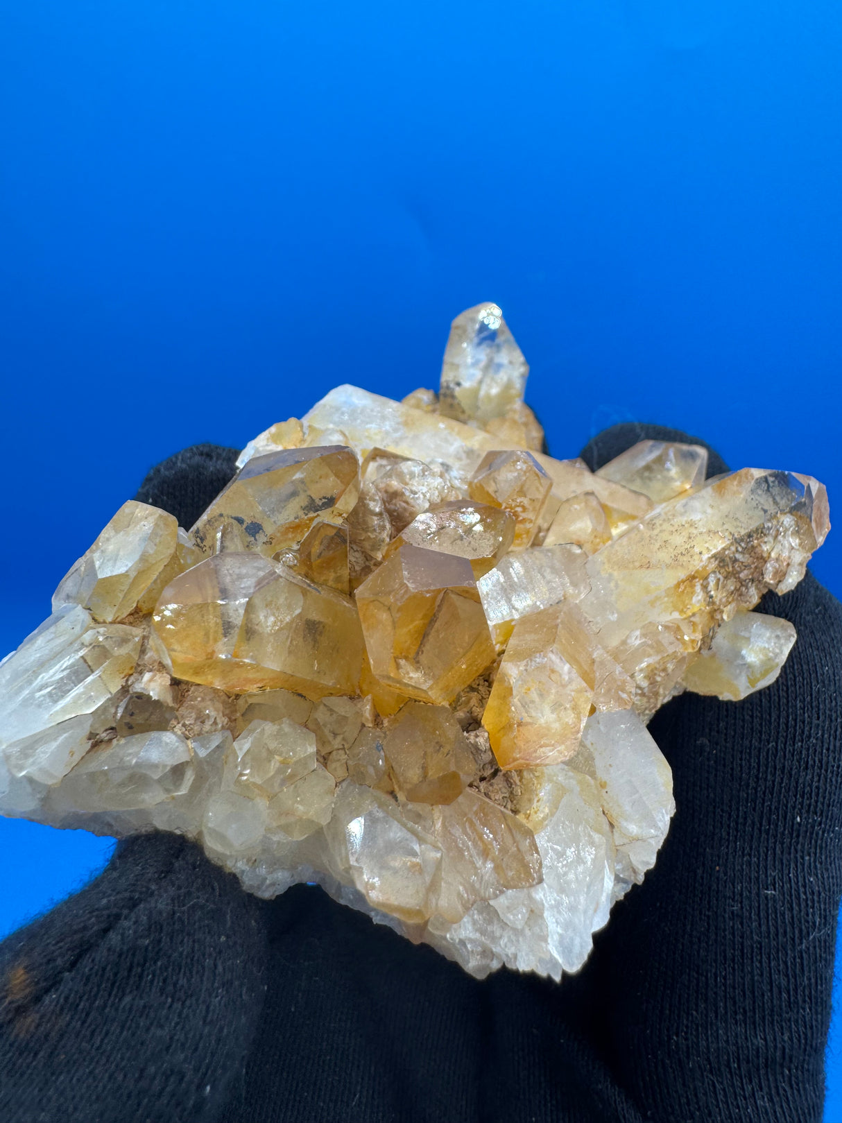 Quartz Specimen - 105g.   $75