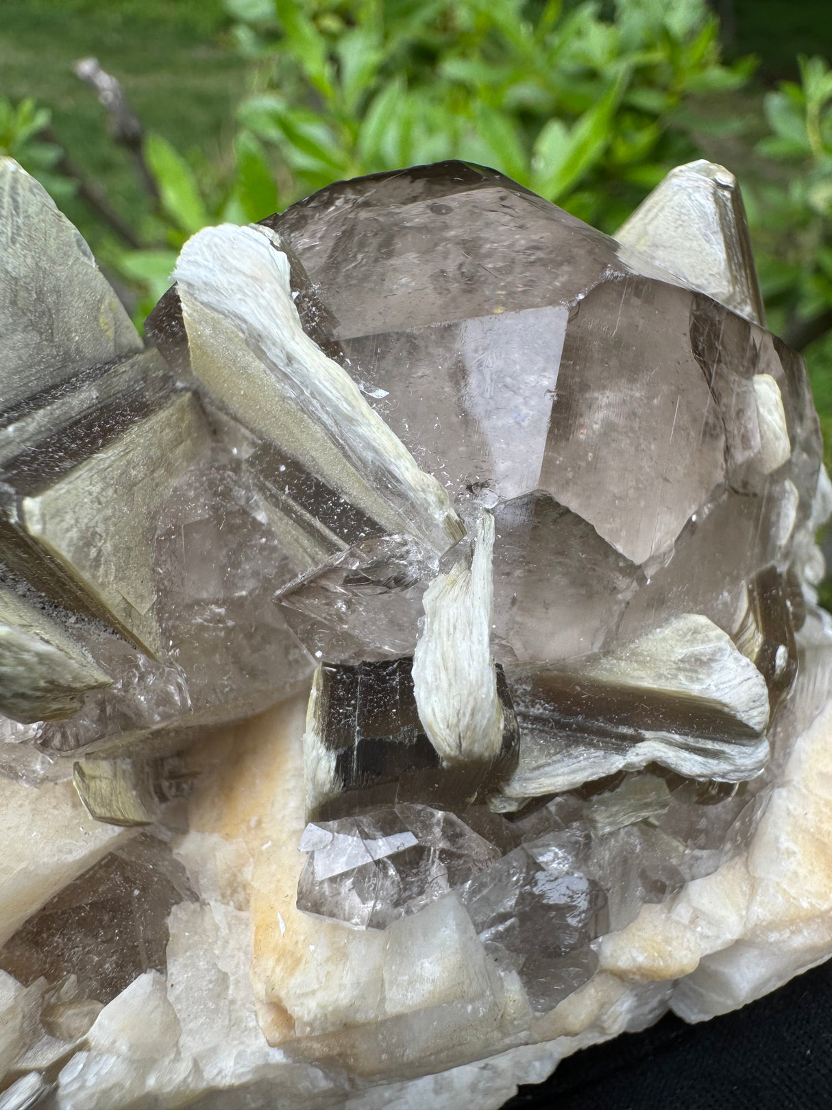 Quartz and Mica Specimen - 448g