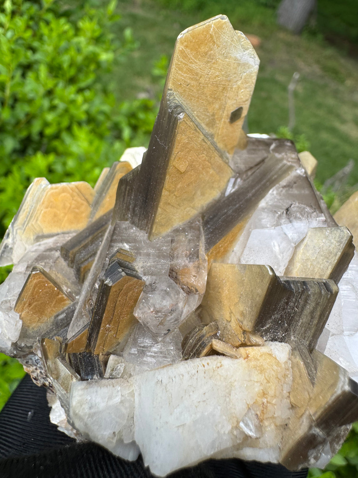 Quartz and Mica Specimen - 600g