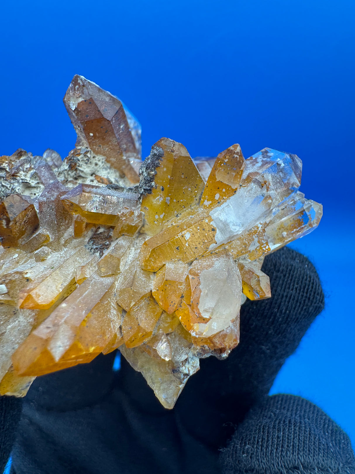 Quartz Specimen - 44g