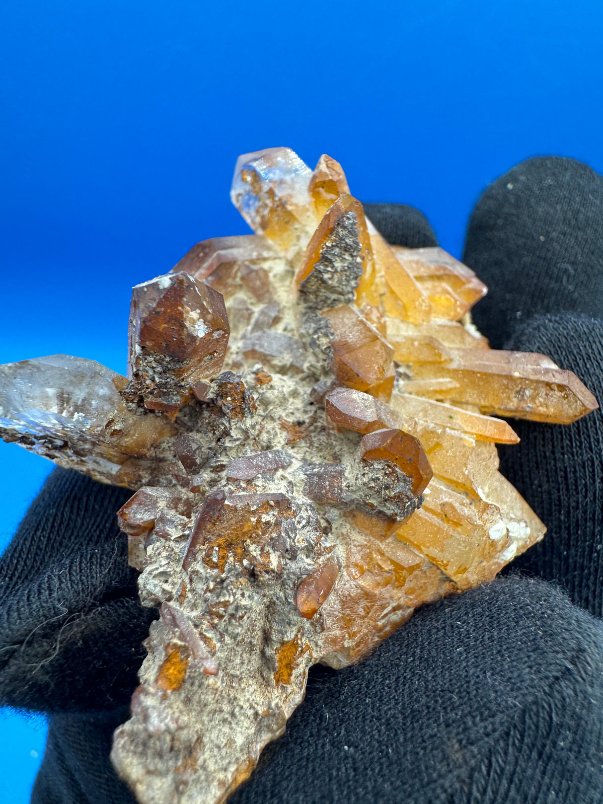 Quartz Specimen - 44g