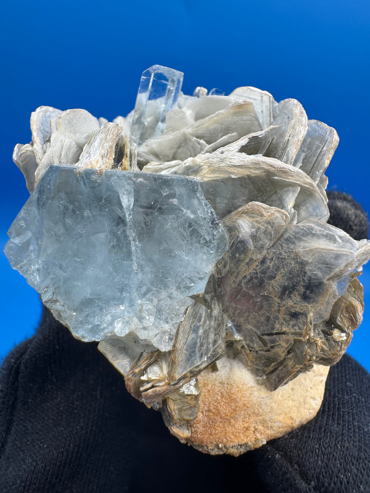 Aquamarine Specimen - 71g