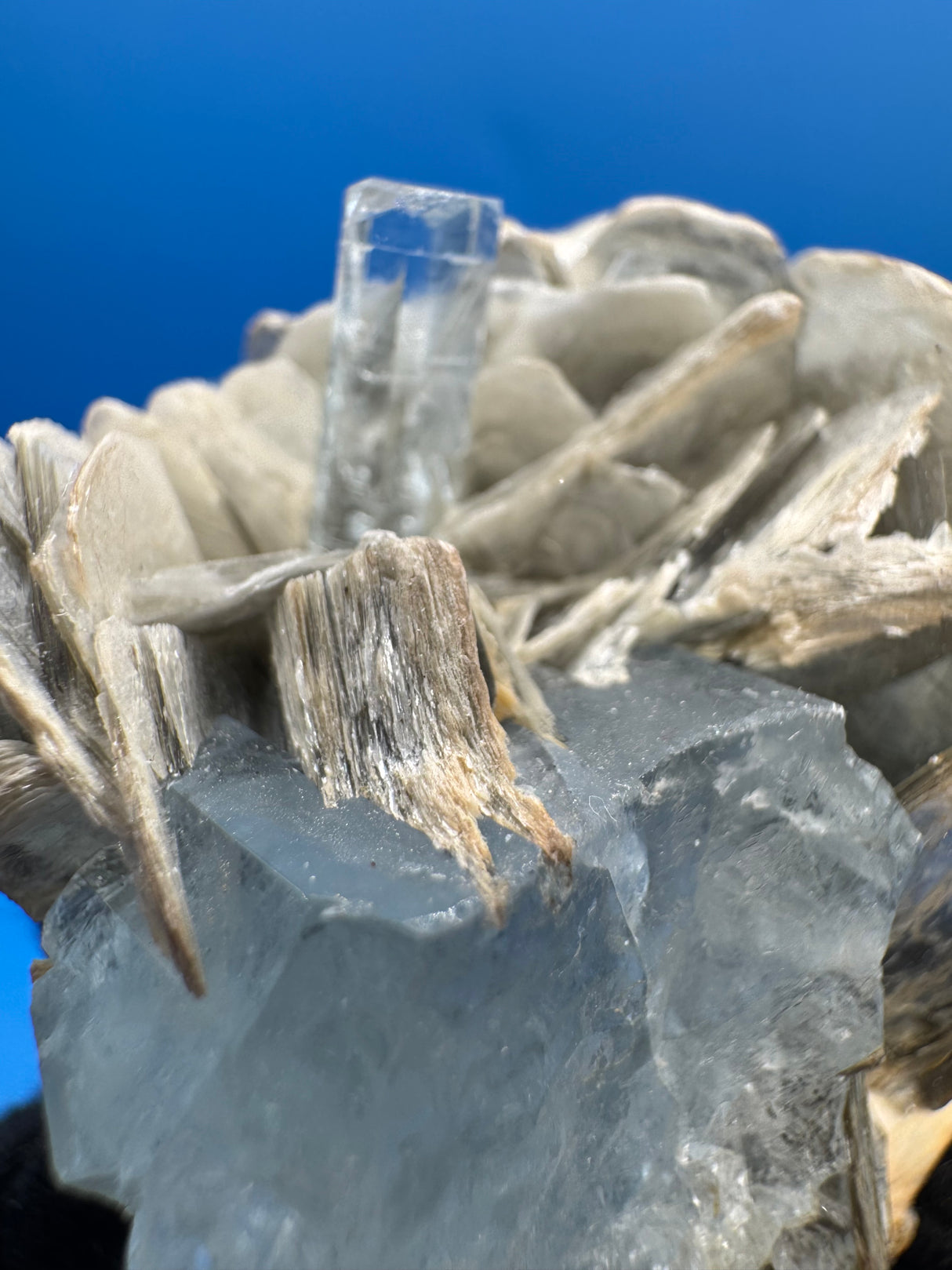 Aquamarine Specimen - 71g