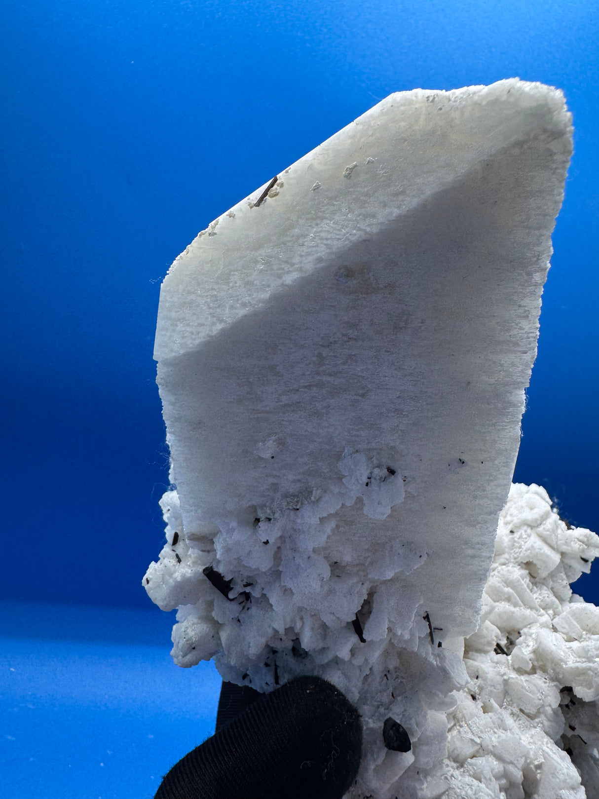 Feldspar and Black Tourmaline - 1526g
