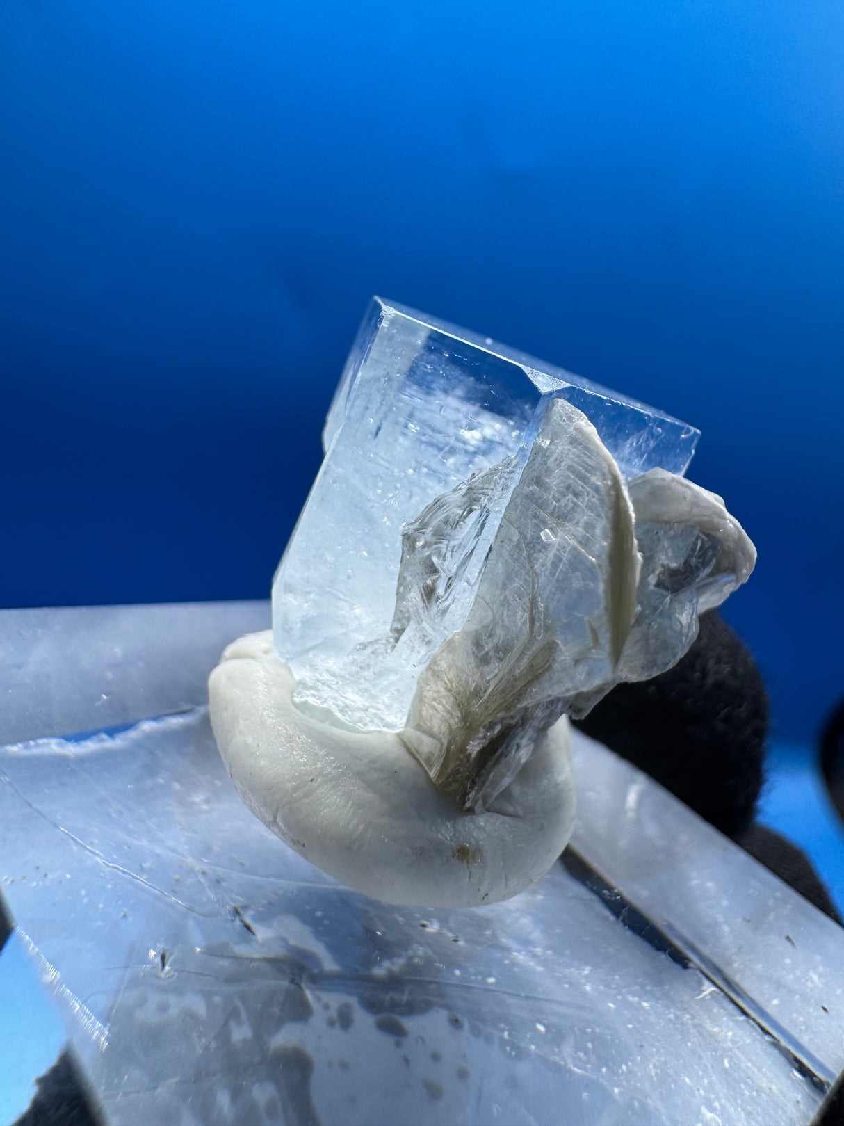 Aquamarine Specimen - 10g