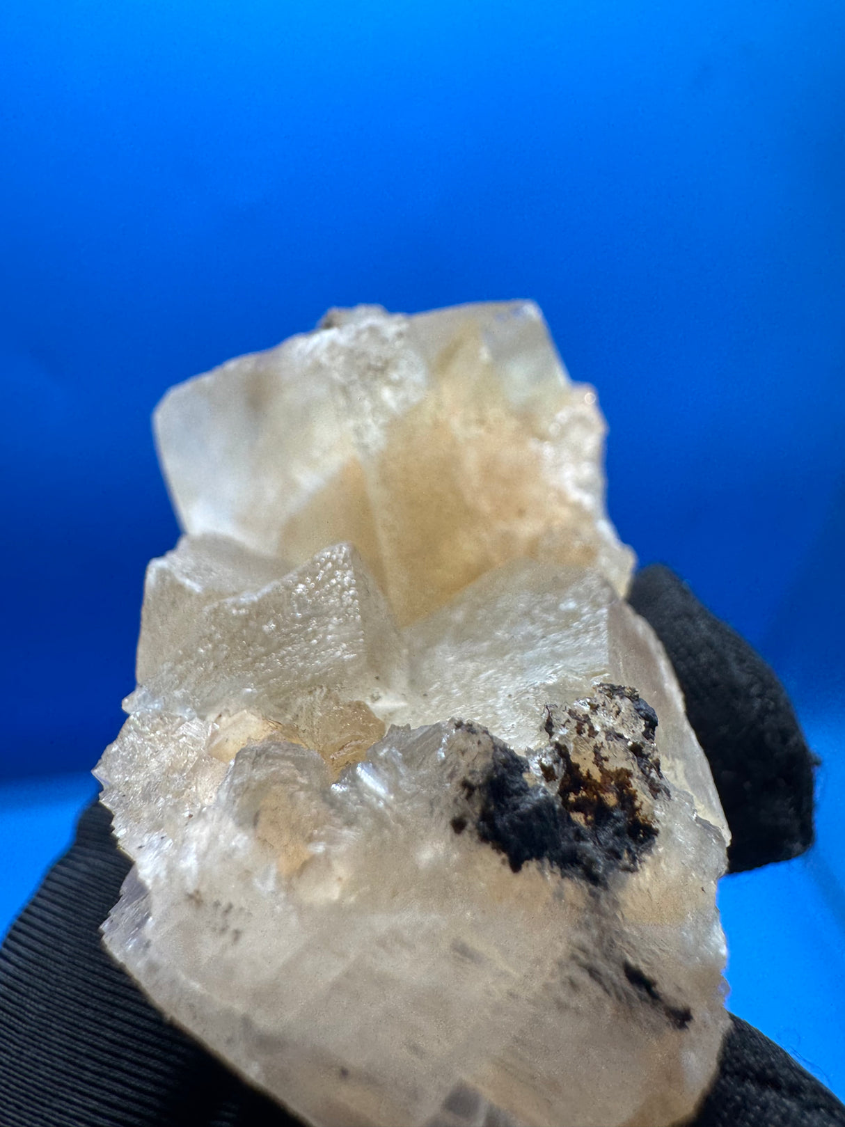 Calcite Cube Crystal - 92g