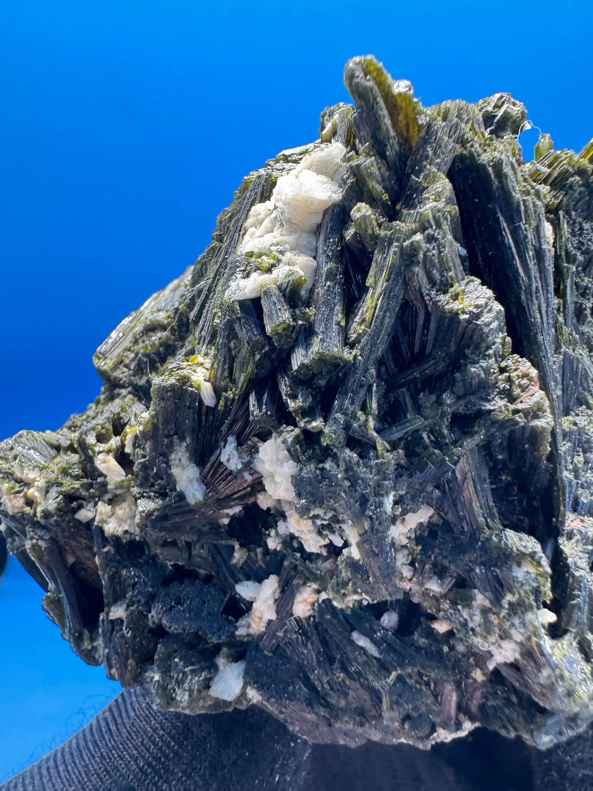 Epidoite Specimen - 153g