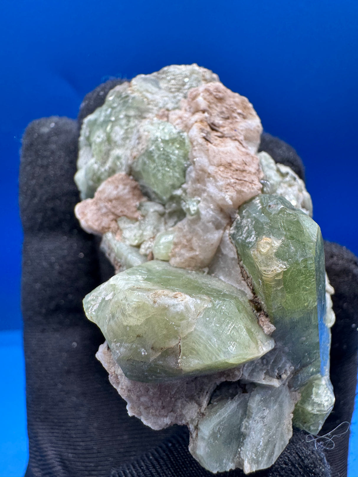 Green Diopside Specimen - 109g