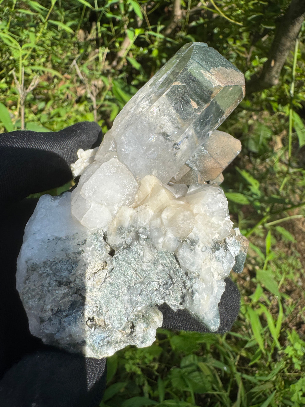 Quartz Specimen - 300g