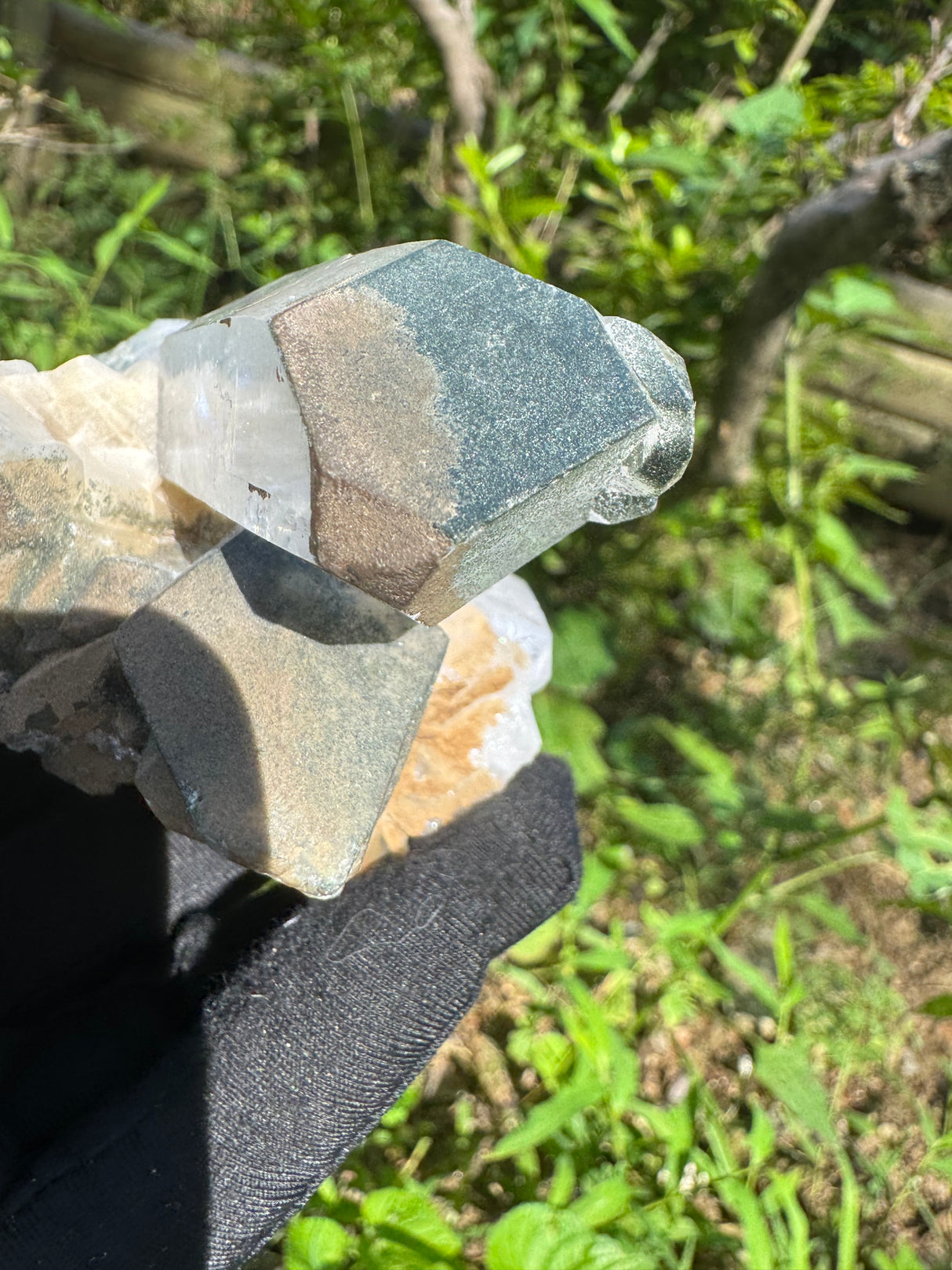 Quartz Specimen - 300g