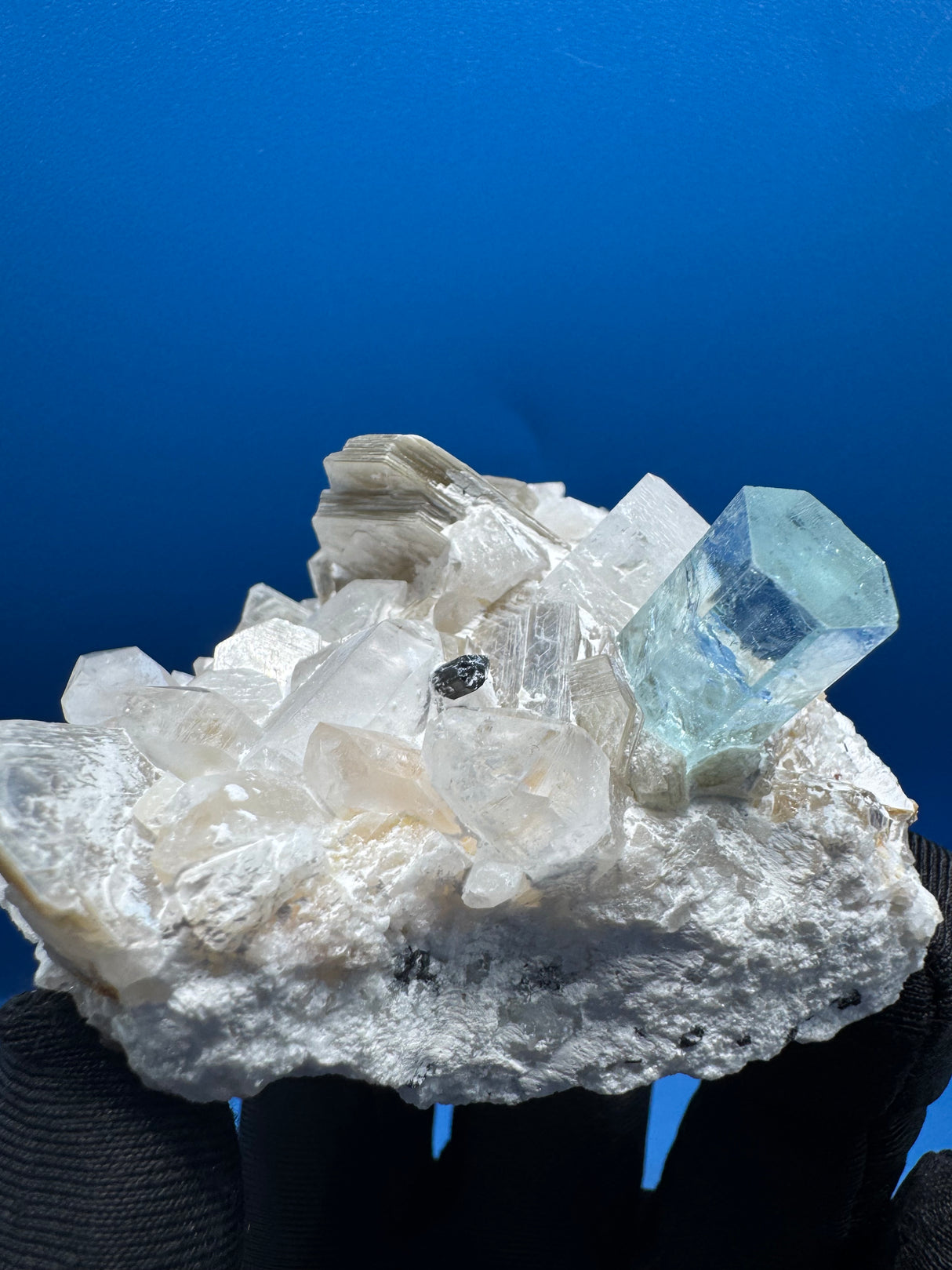 Aquamarine Specimen - 171g