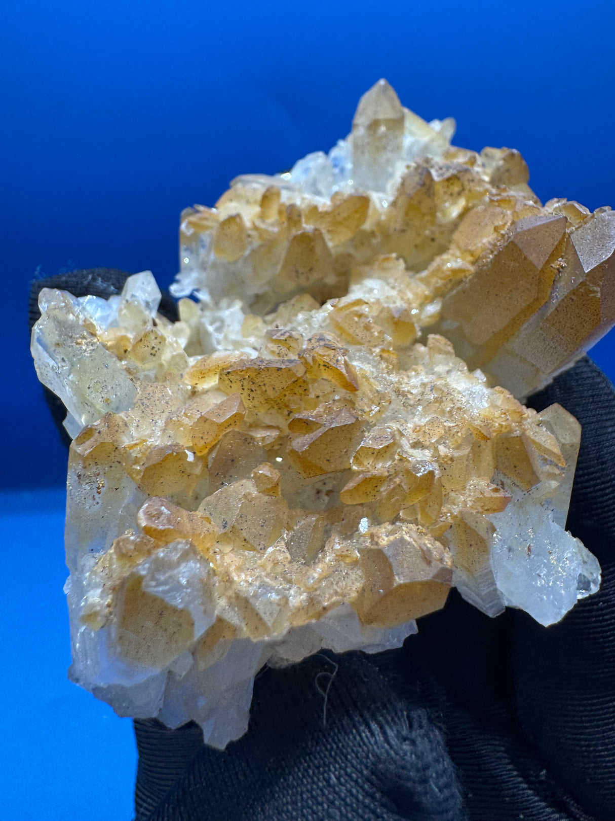 Quartz Specimen - 68g
