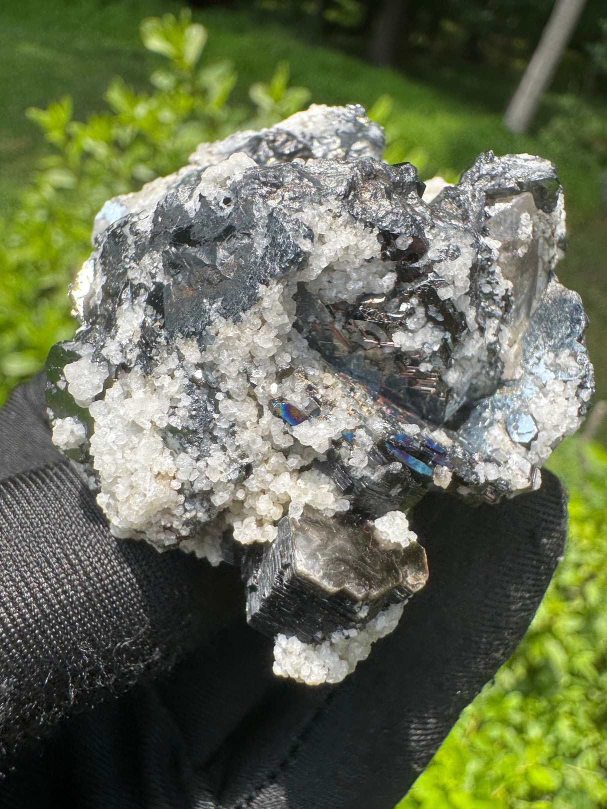 Hematite Crystal Specimen –  100g