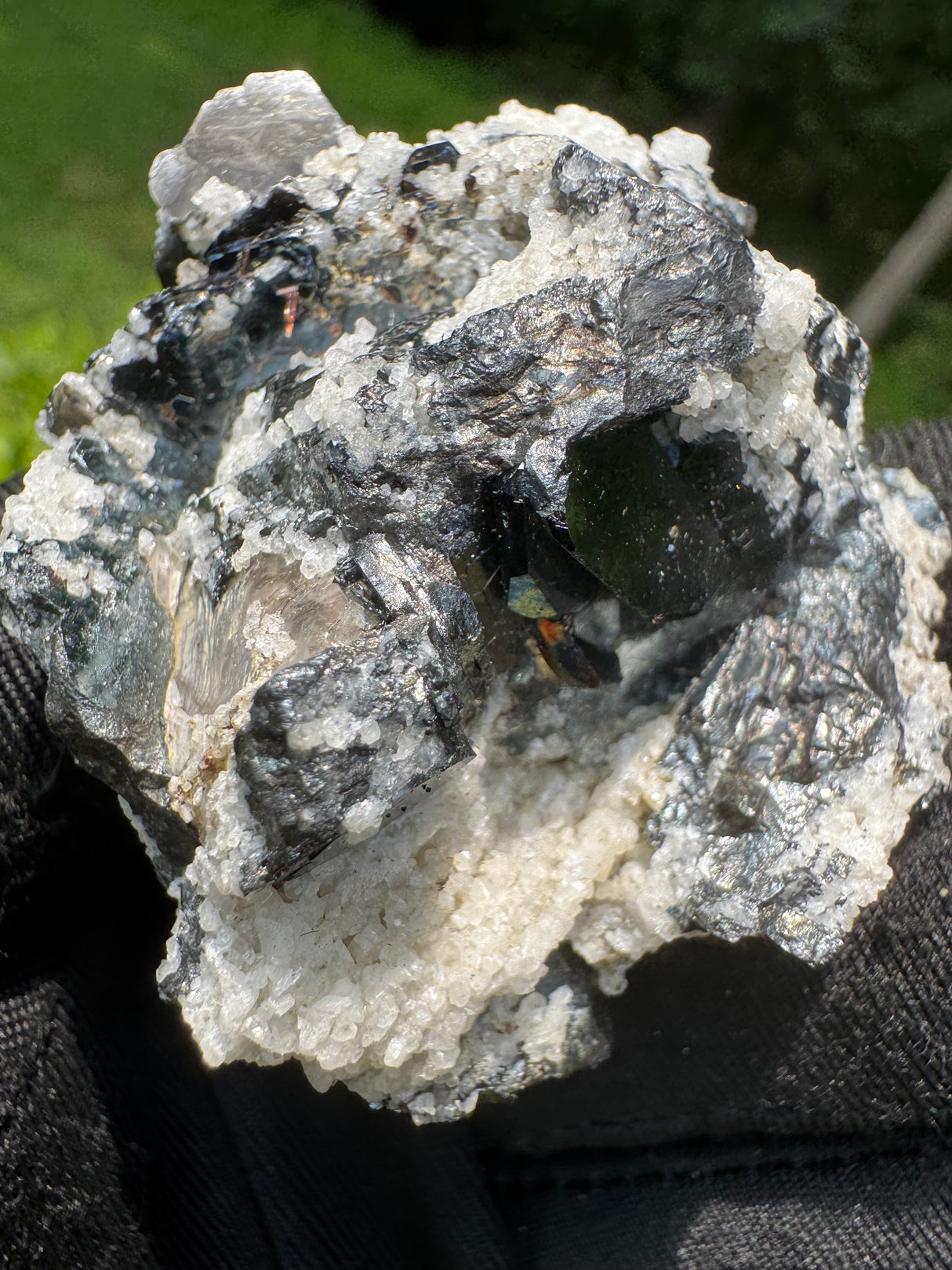 Hematite Crystal Specimen –  100g
