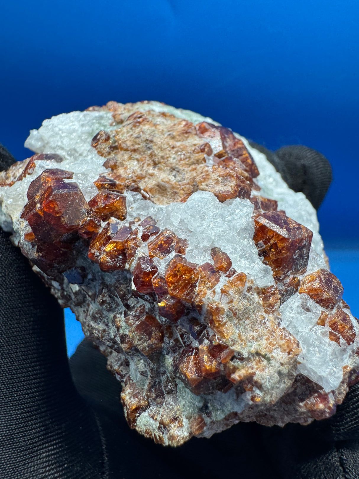 Garnet Specimen – 212g
