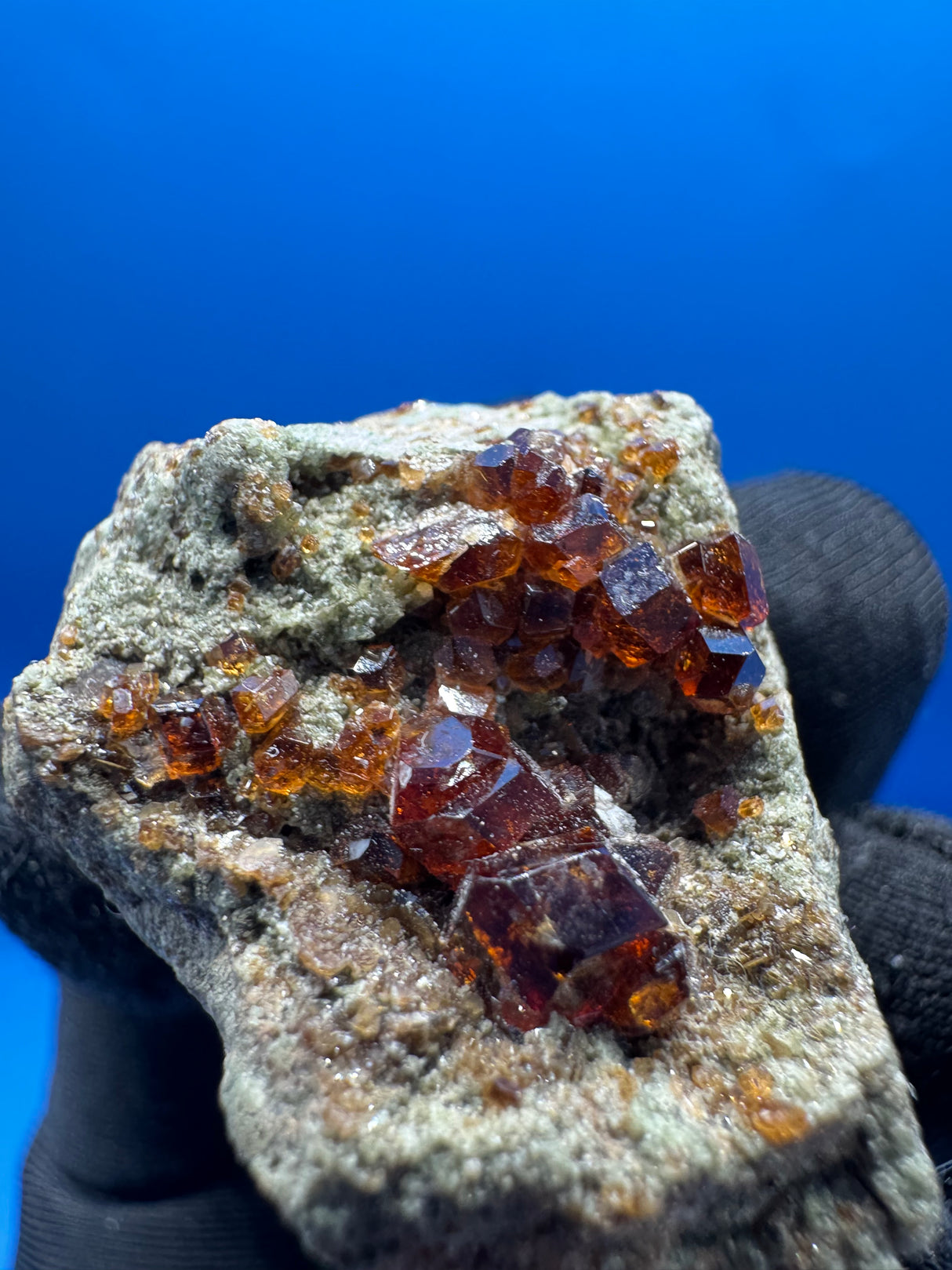 Red Garnet Specimen - 44g