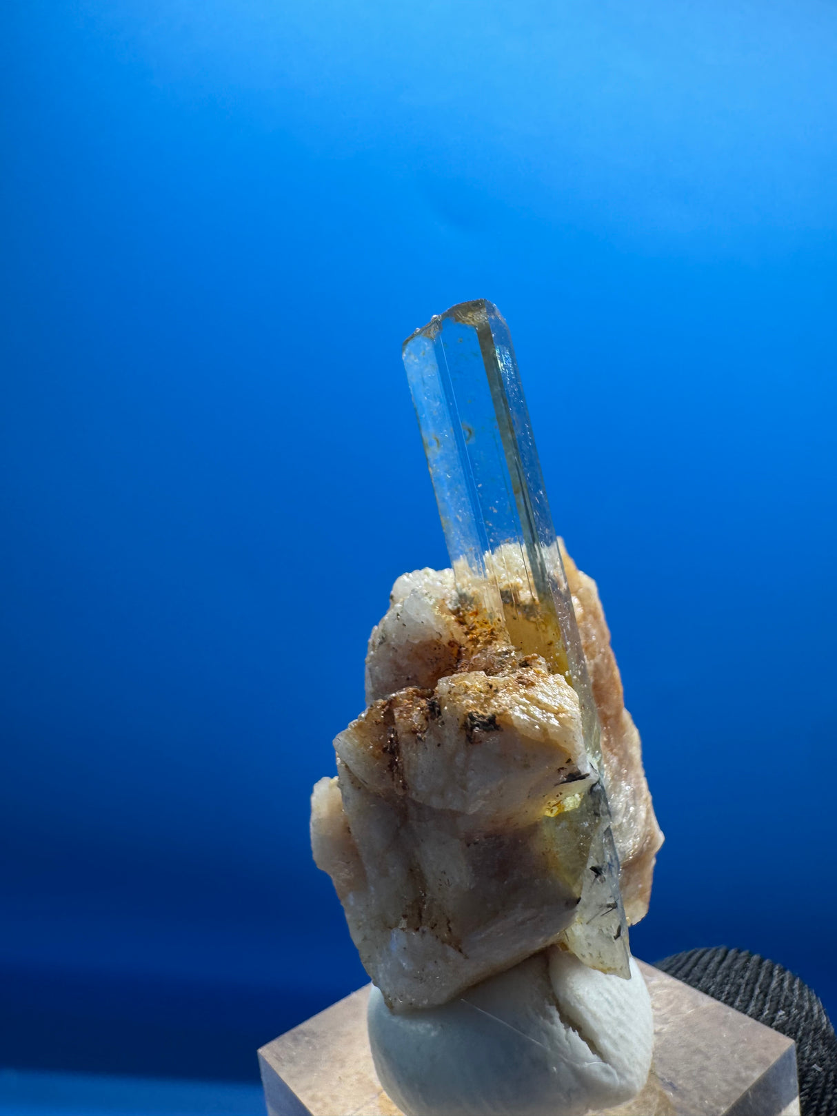 Aquamarine Specimen - 18g