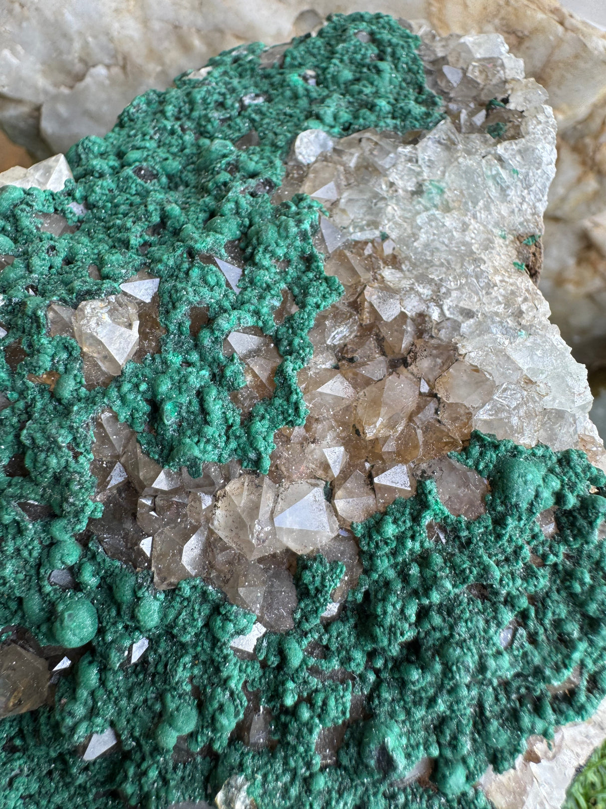 Malachite and Quartz Speciemen - 513g