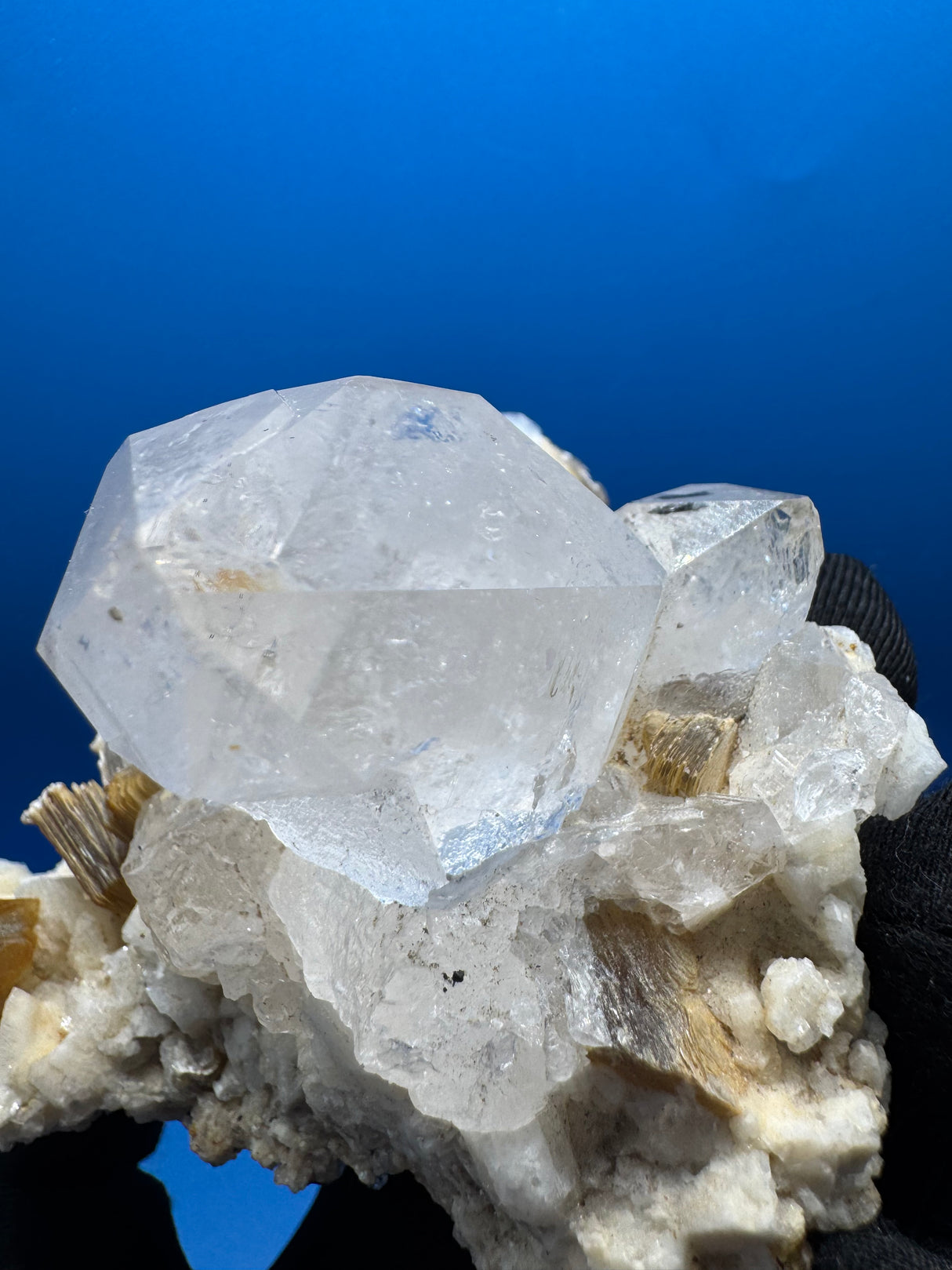 Quartz Specimen - 276g