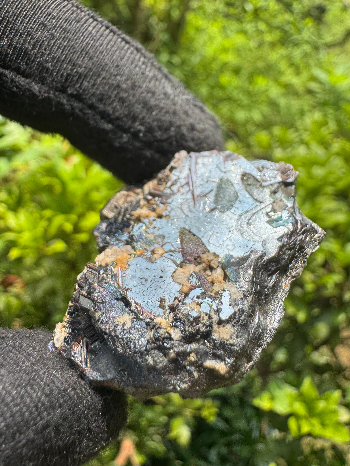 Hematite Crystal Specimen –  20g