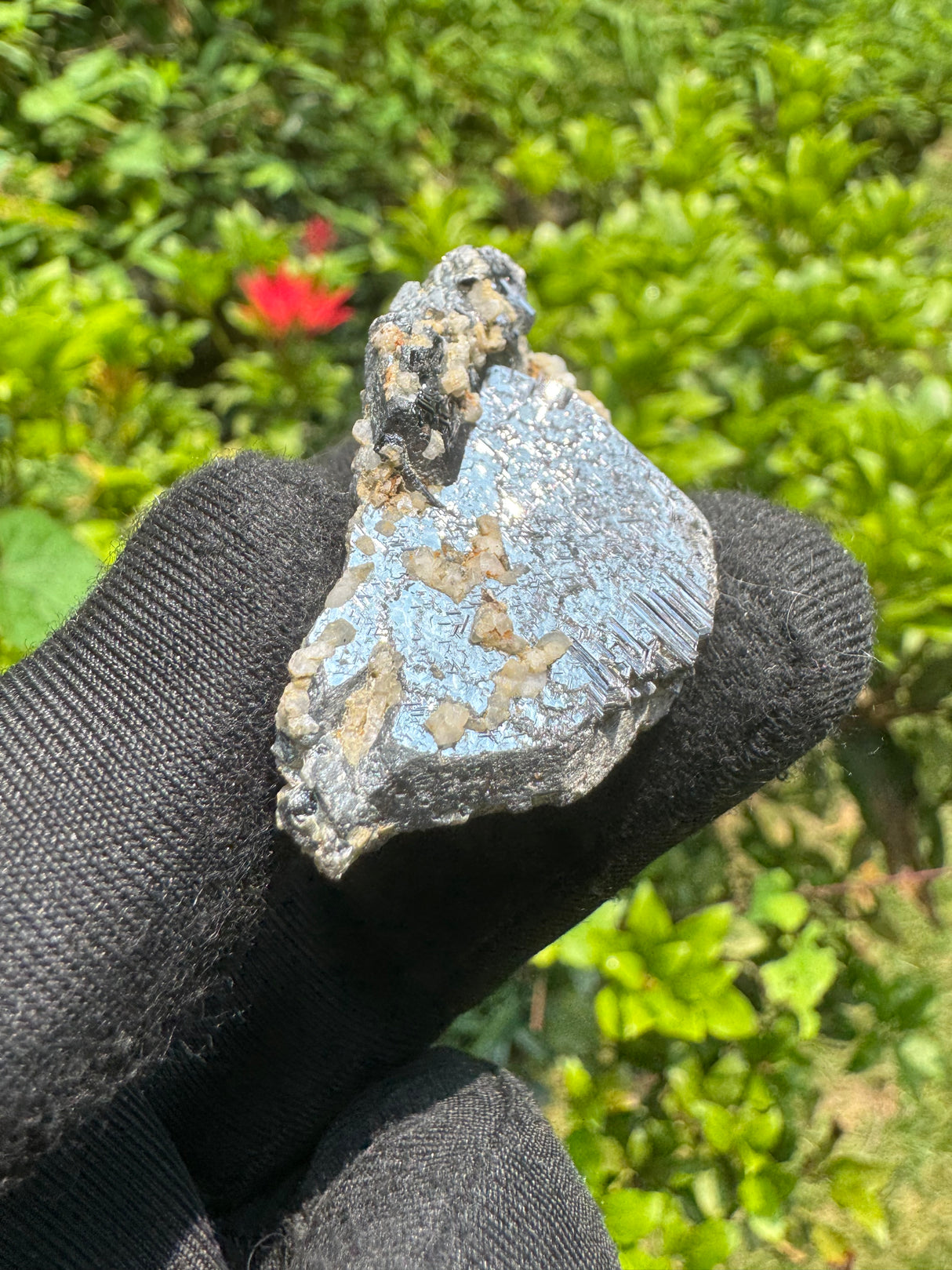 Hematite Crystal Specimen –  20g