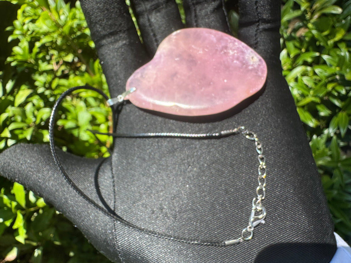 Pink Aragonite Necklace – 42g
