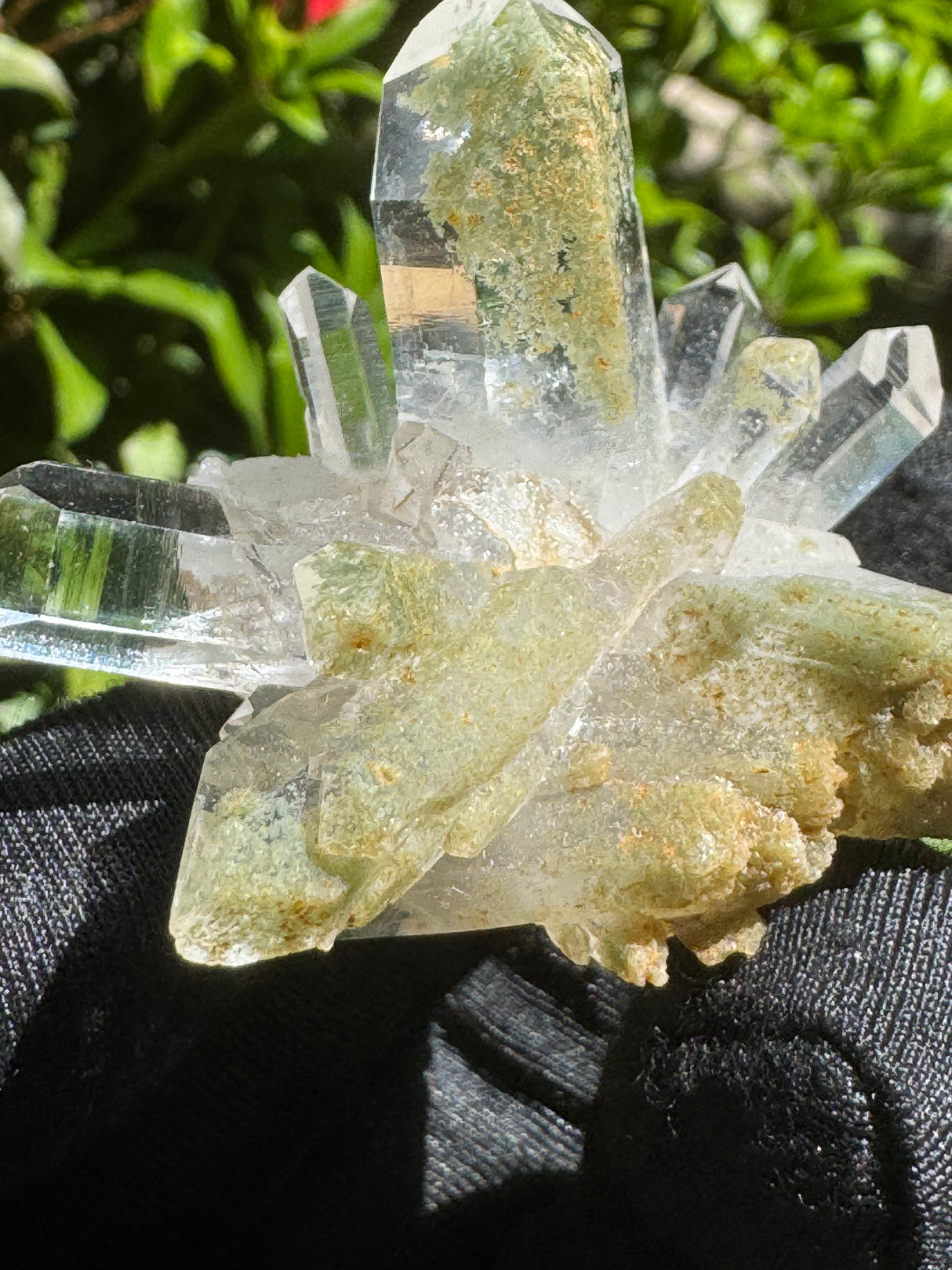 Quartz Specimen - 33g
