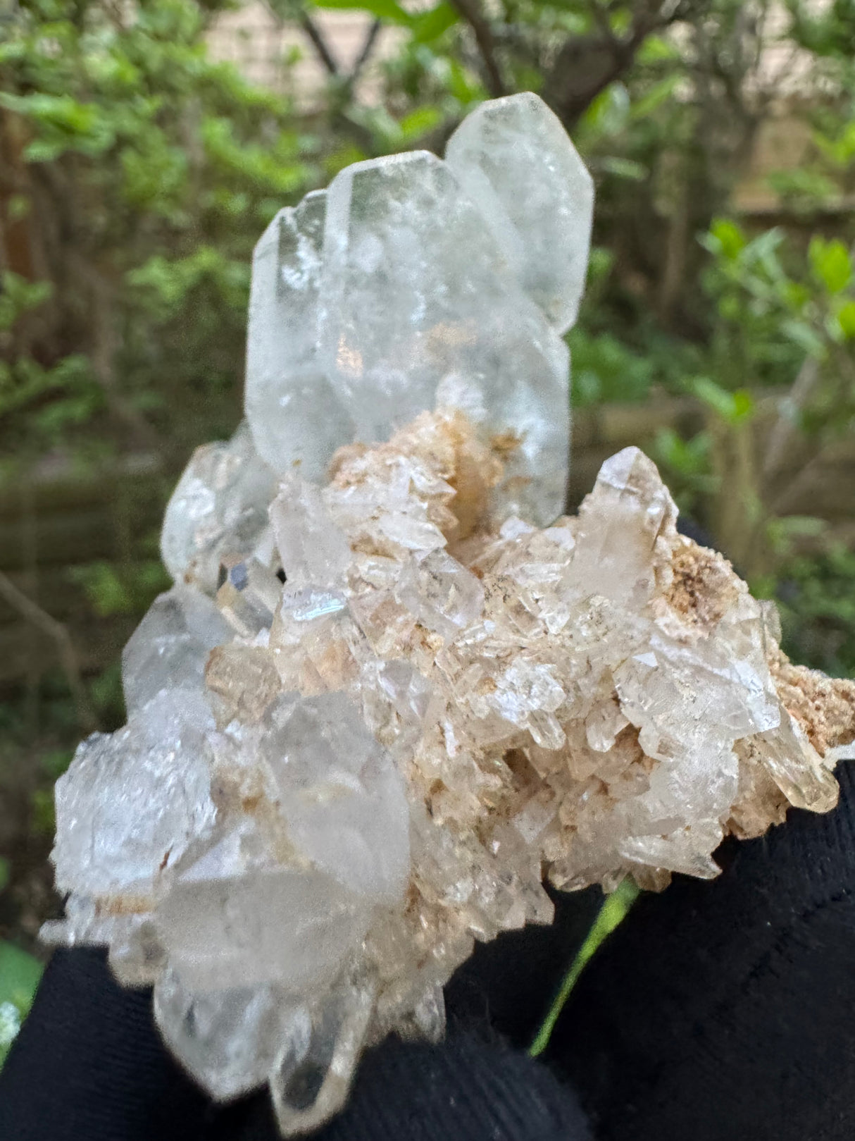 Faden Quartz Specimen - 57g